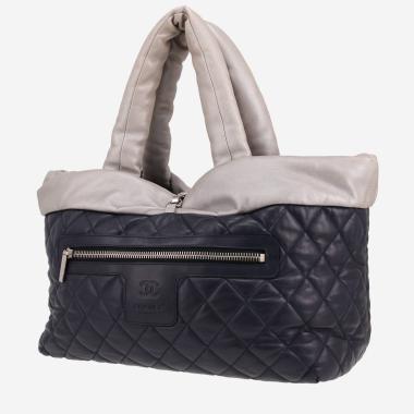 Sac cabas Chanel  Coco Cocoon en cuir matelassé bleu-marine et argenté