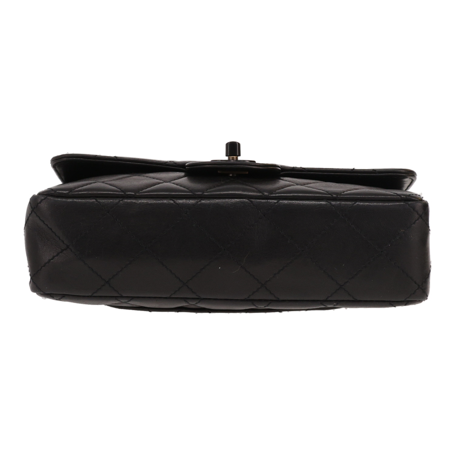 Borsa a tracolla Chanel   in pelle trapuntata nera - Detail D1