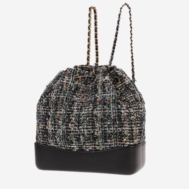 Sac à dos Chanel  Gabrielle  en tweed noir gris et vert et cuir noir