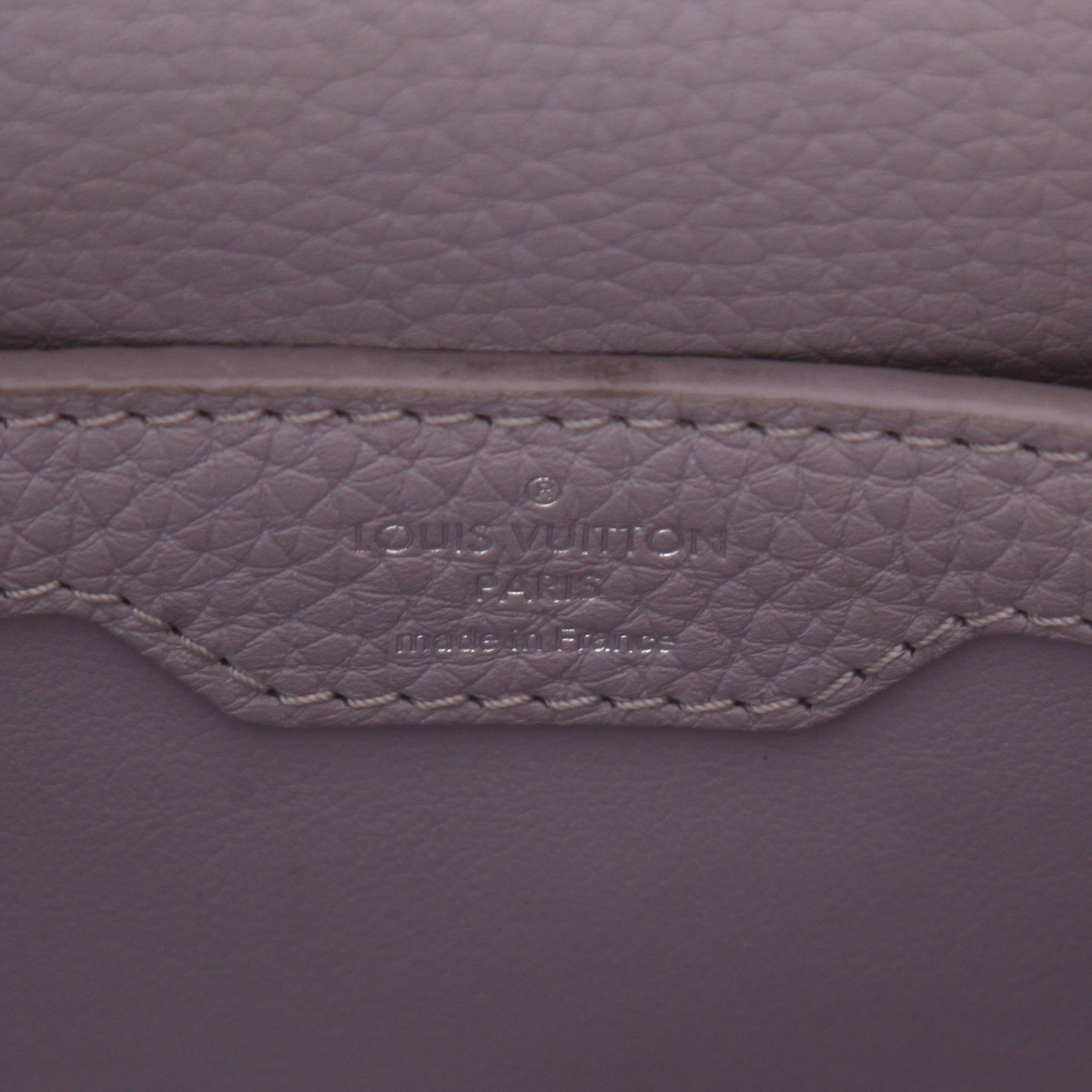 Sac à main Louis Vuitton  Capucines MM en cuir taurillon clémence violet - Detail D2