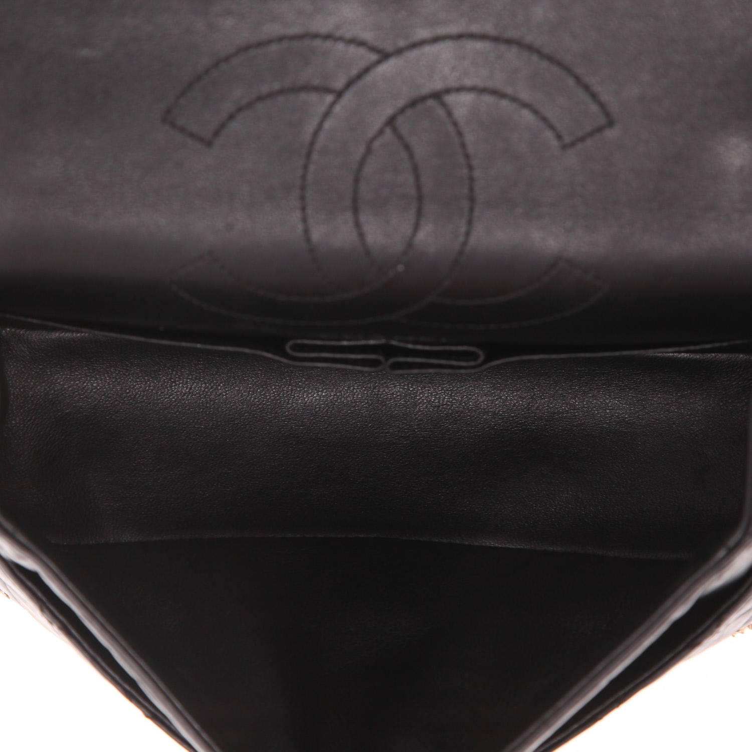 Sac bandoulière Chanel  2.55 en cuir matelassé noir - Detail D3