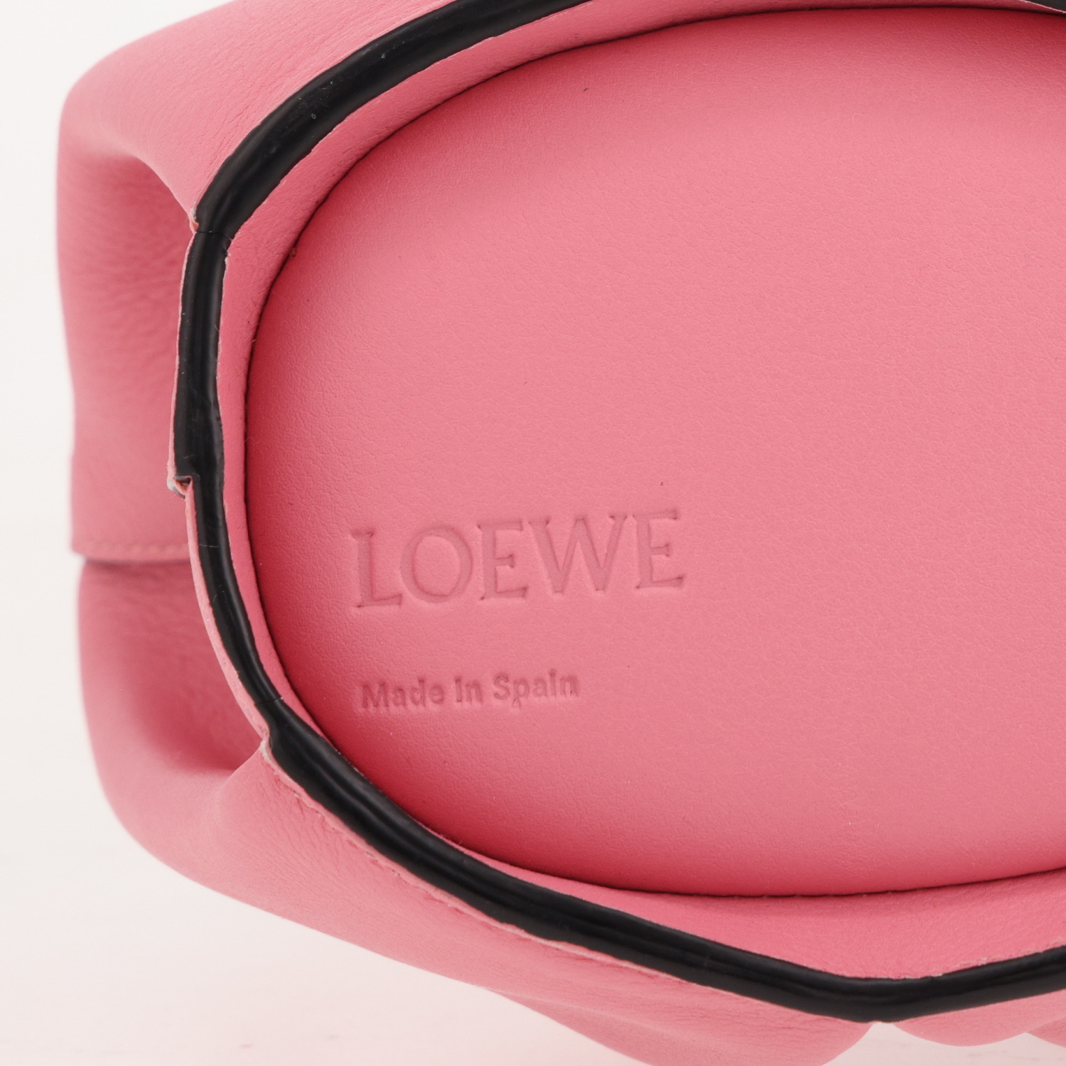 Bolso bandolera Loewe «Elephant Pocket» de piel rosa - Detail D2