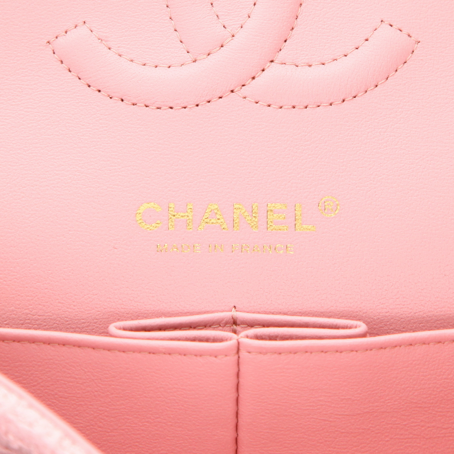 Sac à main Chanel  Timeless Classic en tweed rose - Detail D2