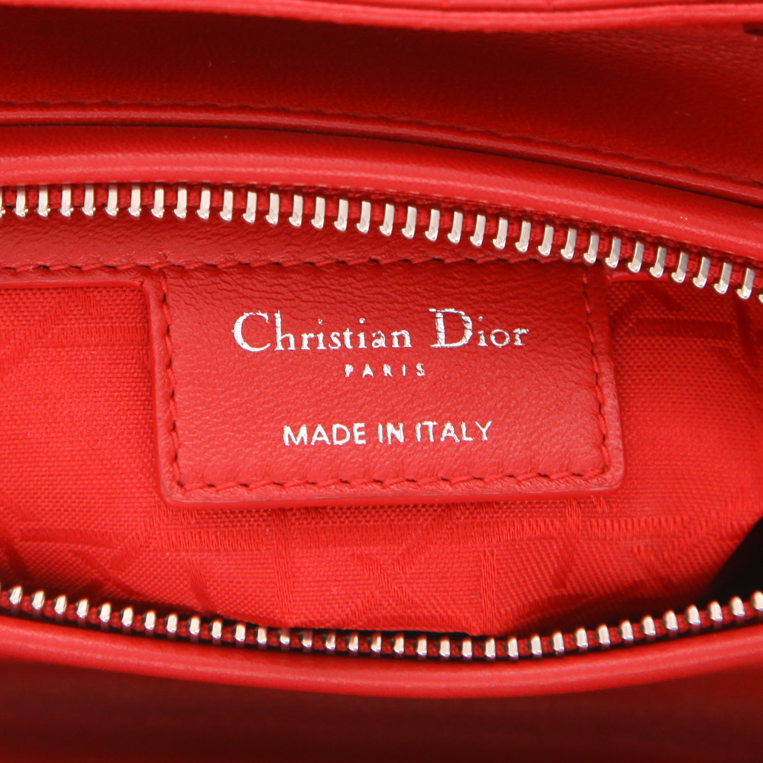 Dior  Lady Dior handbag  in red leather cannage - Detail D2