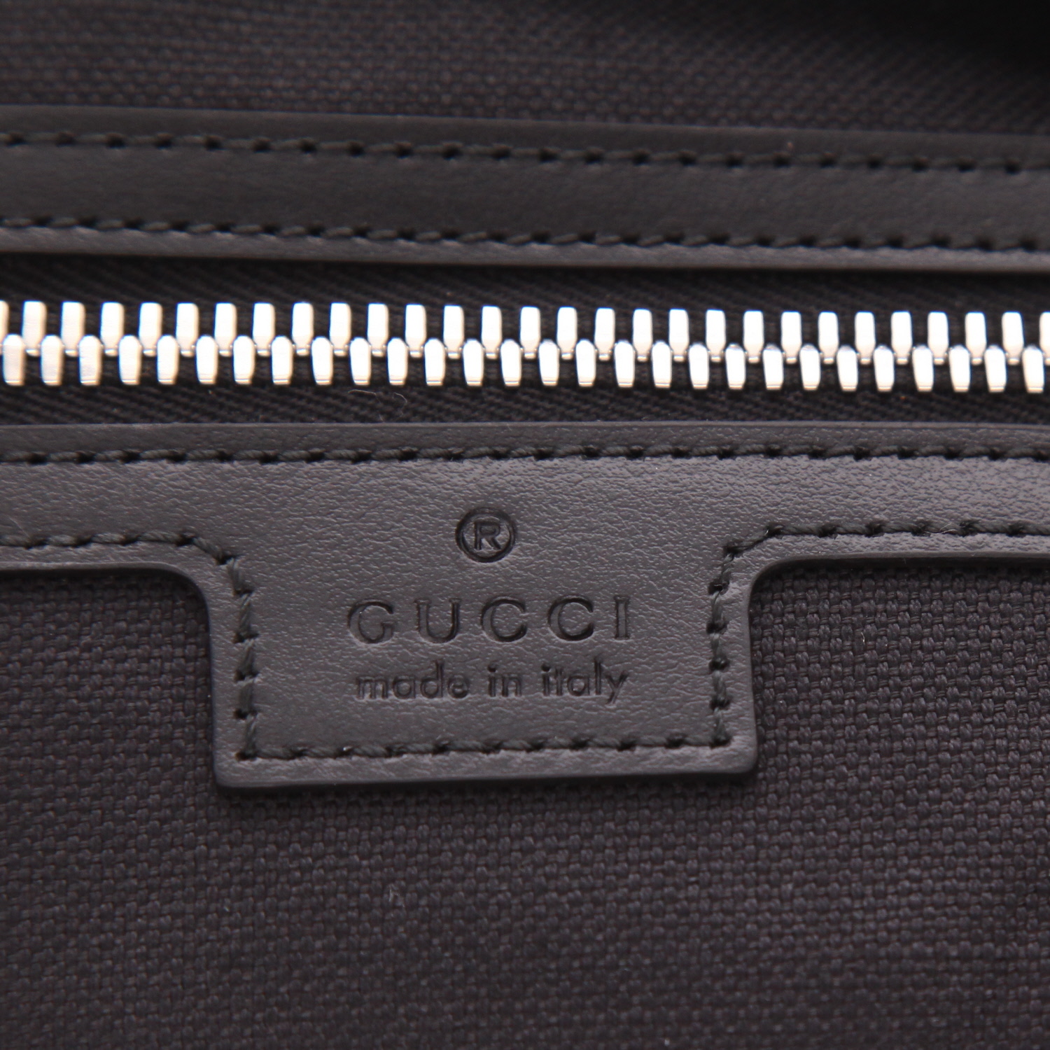 Borsa a tracolla Gucci  Messenger in tela "sûpreme GG" grigia e nera - Detail D2