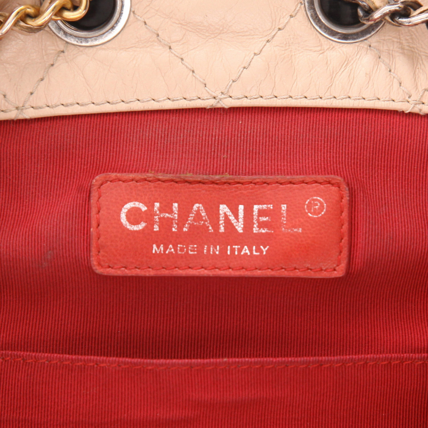 Zaino Chanel  Gabrielle  in pelle trapuntata beige e pelle nera - Detail D2