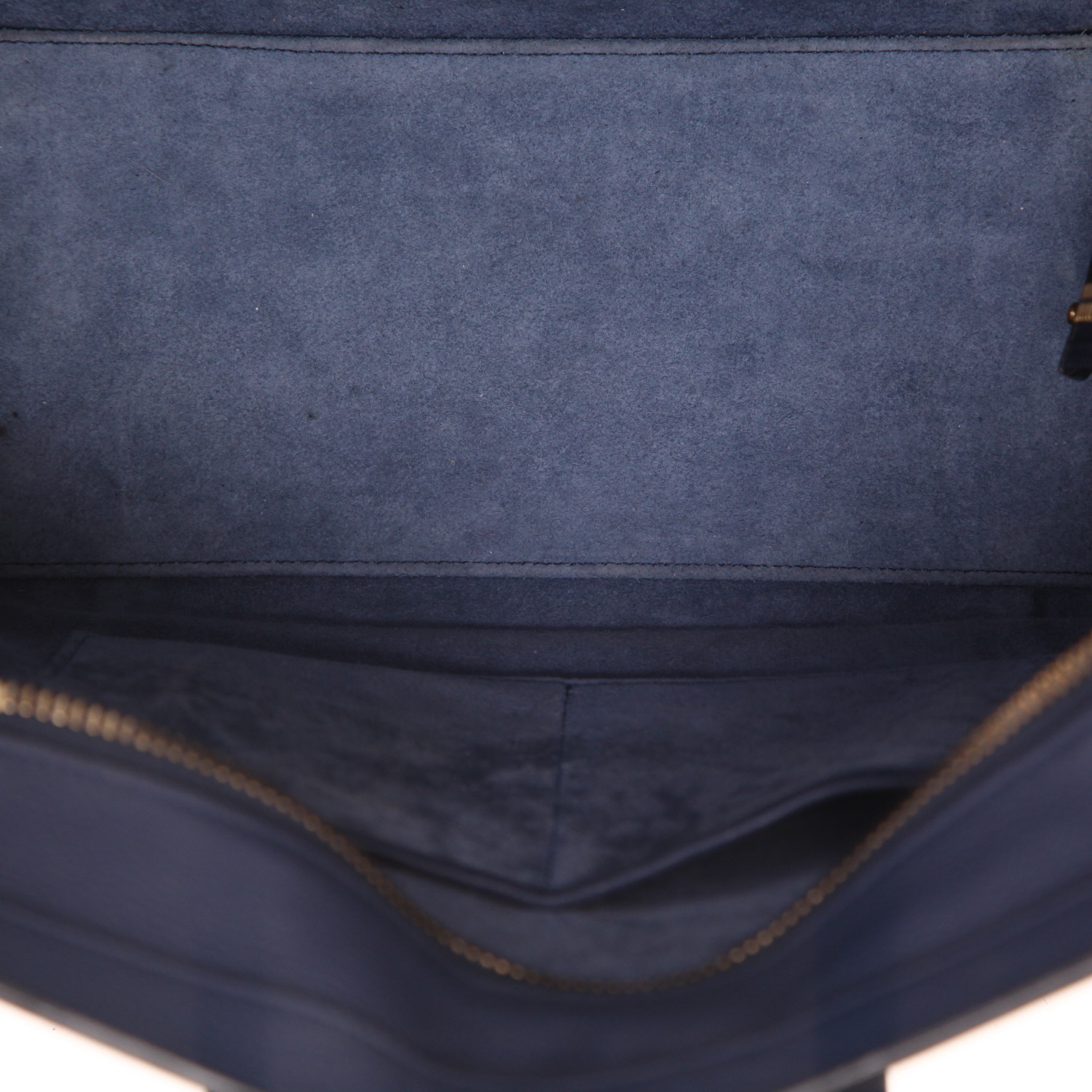 Bolso de mano Celine  Luggage en cuero granulado azul marino - Detail D3