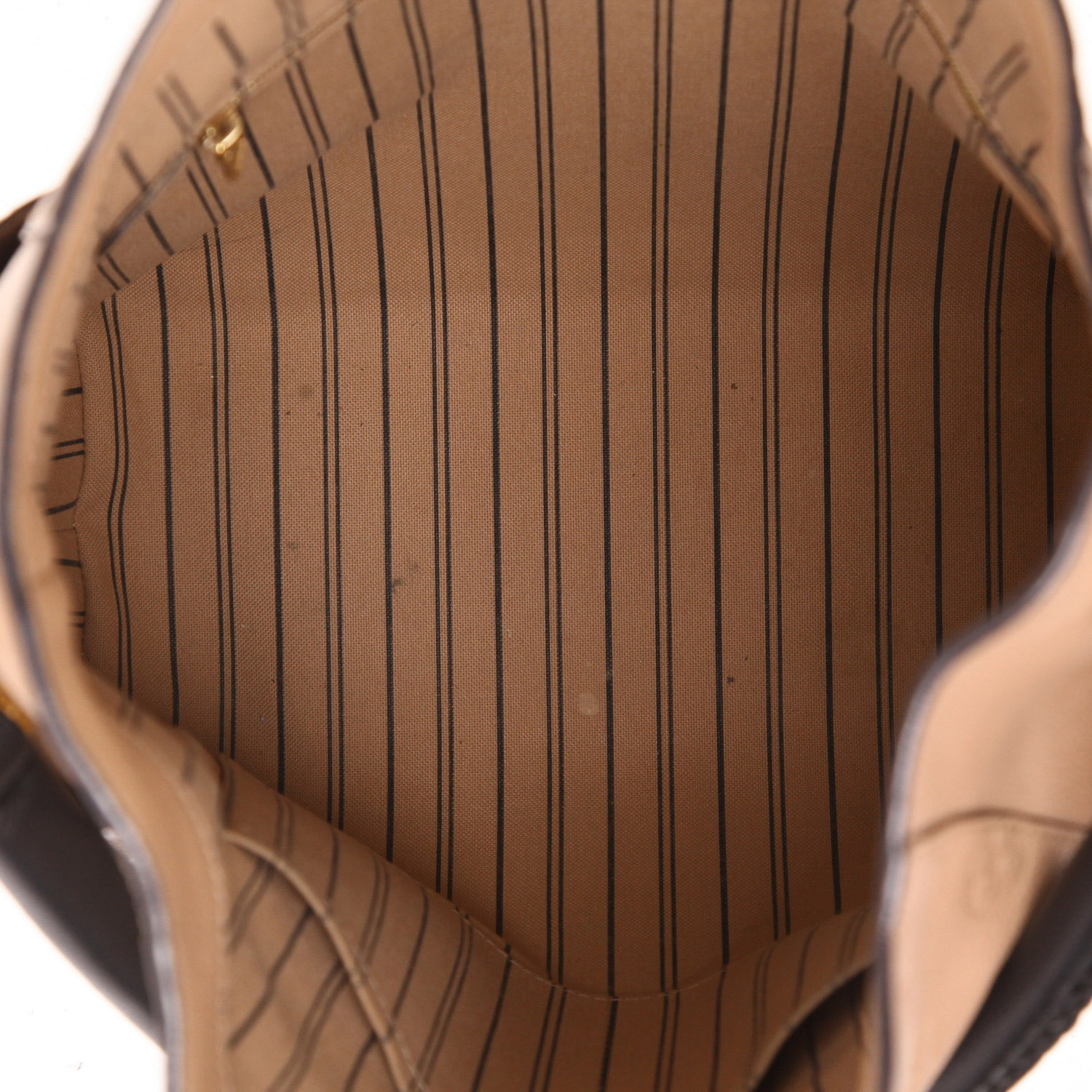 Louis Vuitton  Bagatelle shoulder bag  in beige empreinte monogram leather - Detail D3