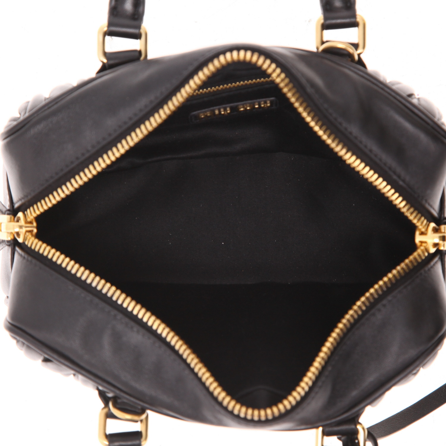 Bolso bandolera Miu Miu  Arcadie en cuero acolchado negro - Detail D3