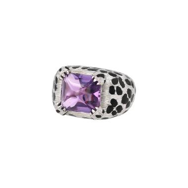 Bague Dior Mitzah en or blanc, laque noir et améthyste