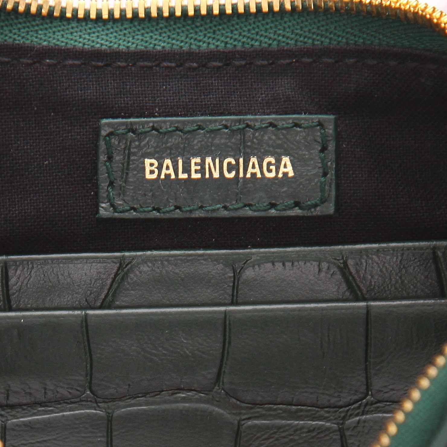 Bolso bandolera Balenciaga  Cagole mini  en cuero verde - Detail D2
