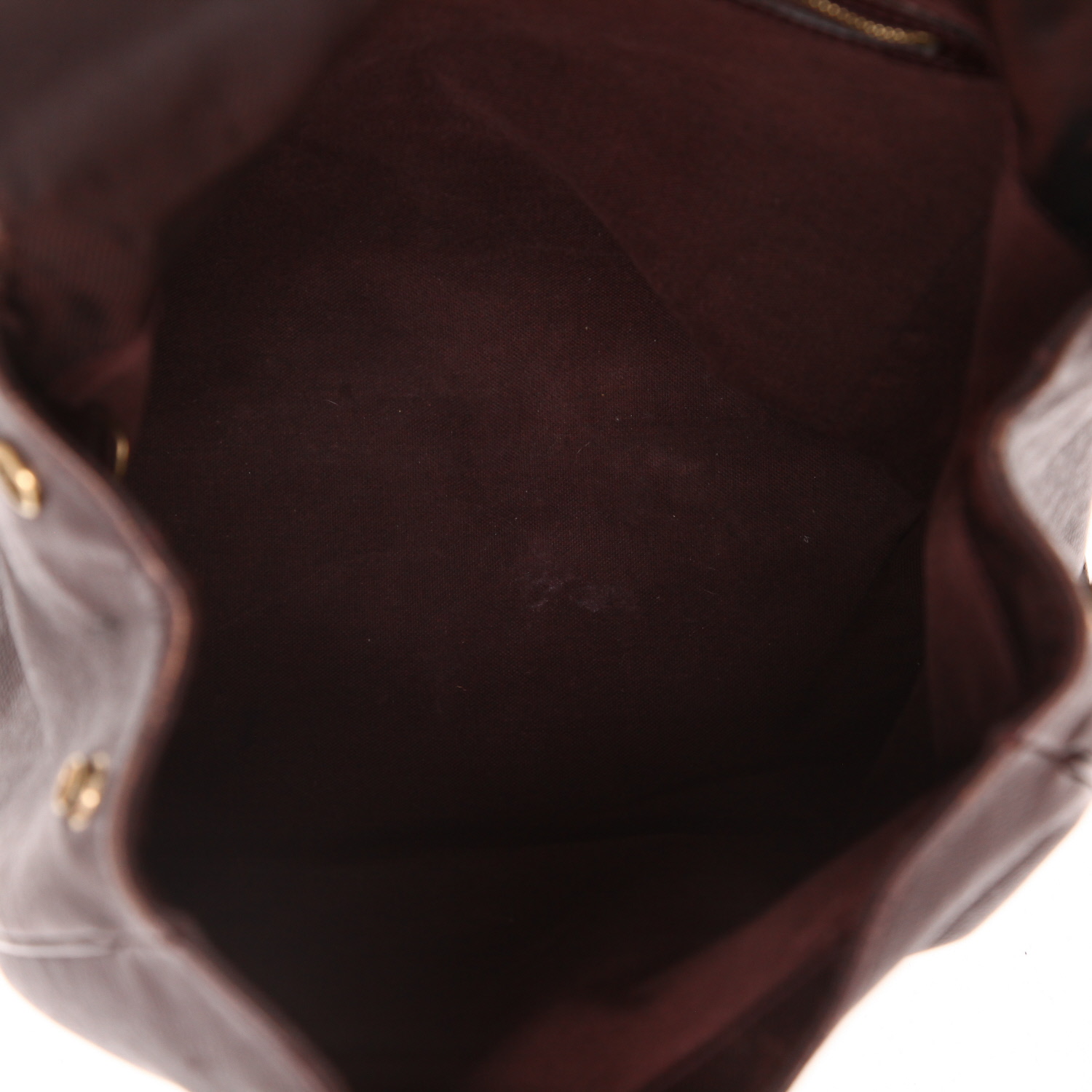 Louis Vuitton   backpack  in brown taiga leather - Detail D3