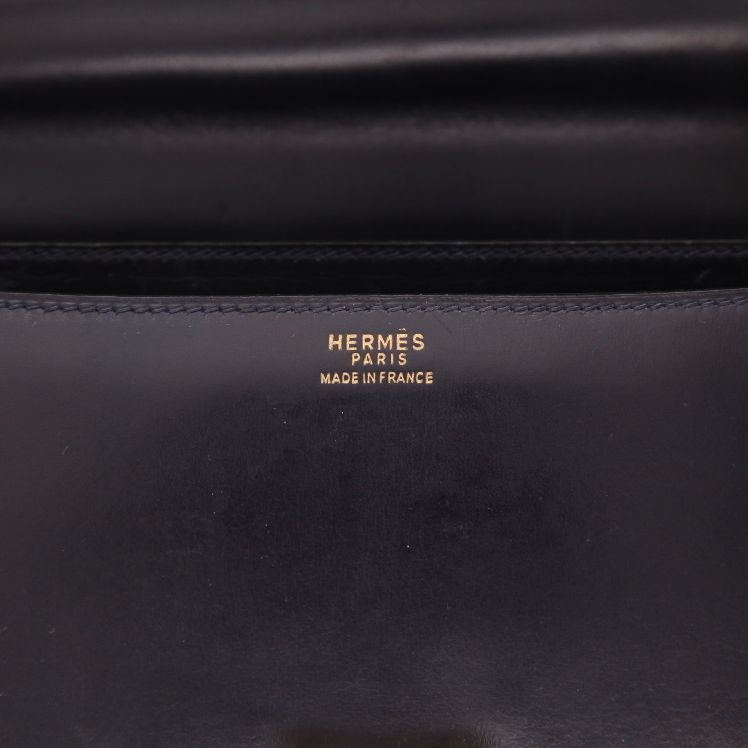 Sac à main Hermès  Vintage en cuir box bleu-marine - Detail D2