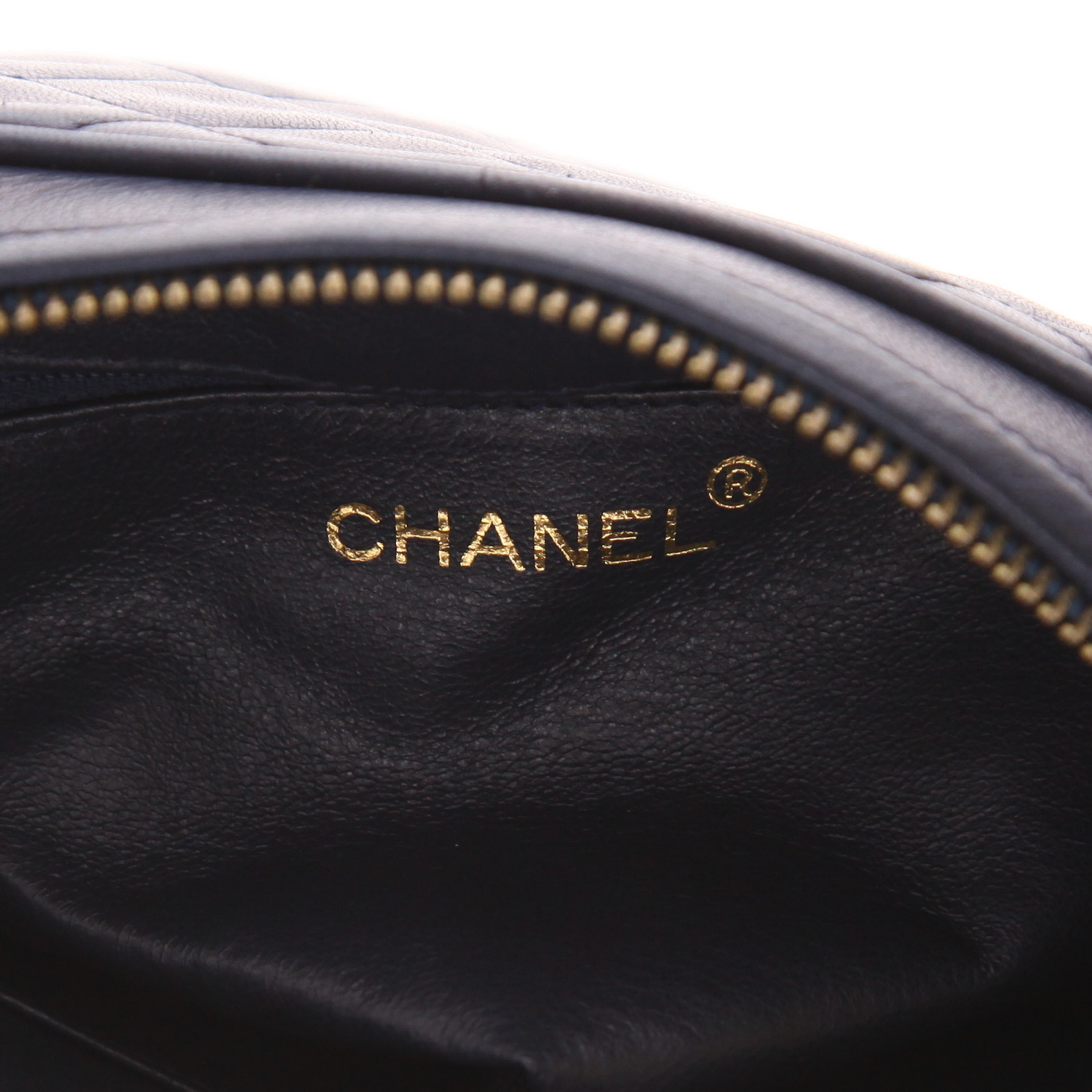 Sac bandoulière Chanel  Vintage en cuir matelassé noir - Detail D2