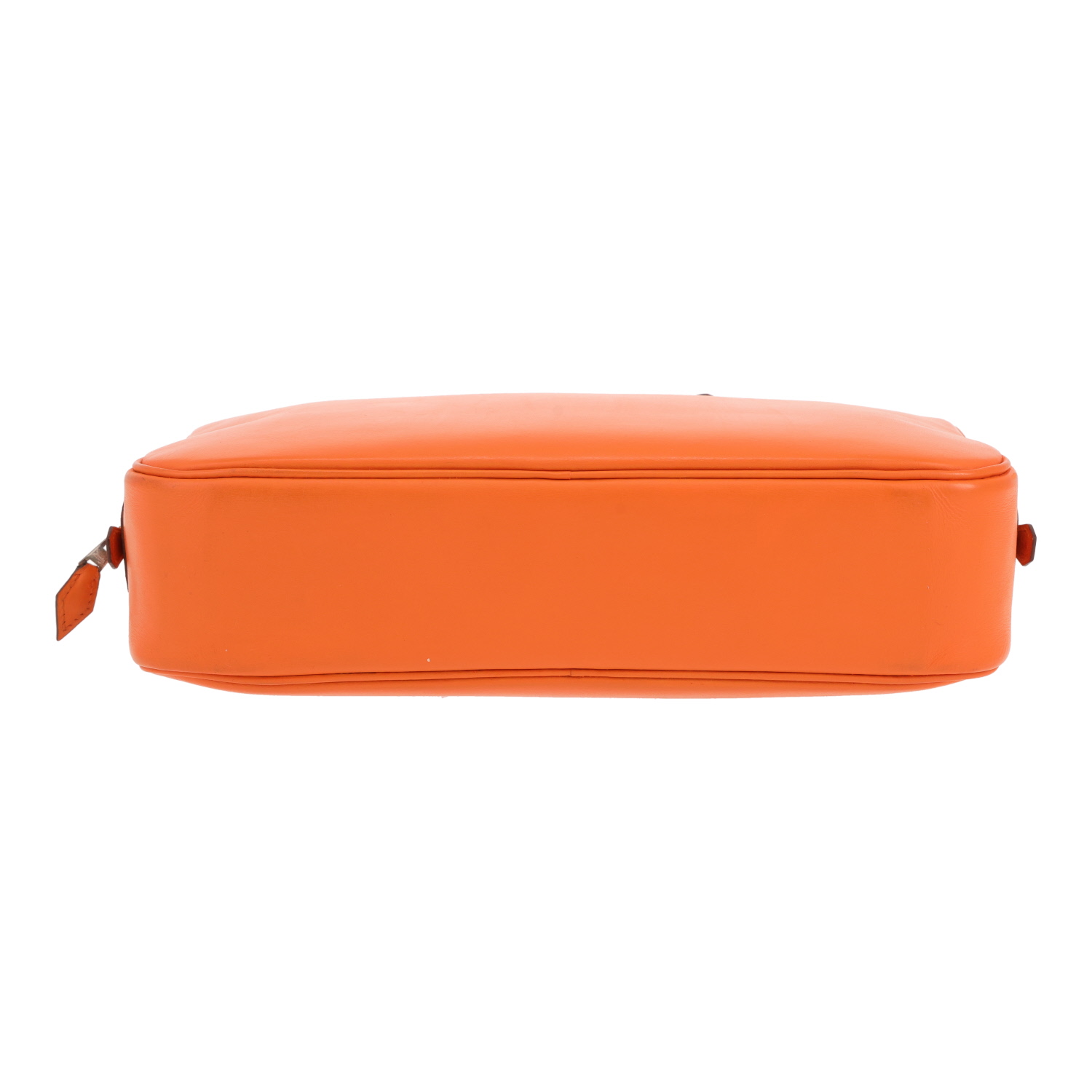 Bolso de mano Hermès  Plume Elan en cuero swift naranja - Detail D1