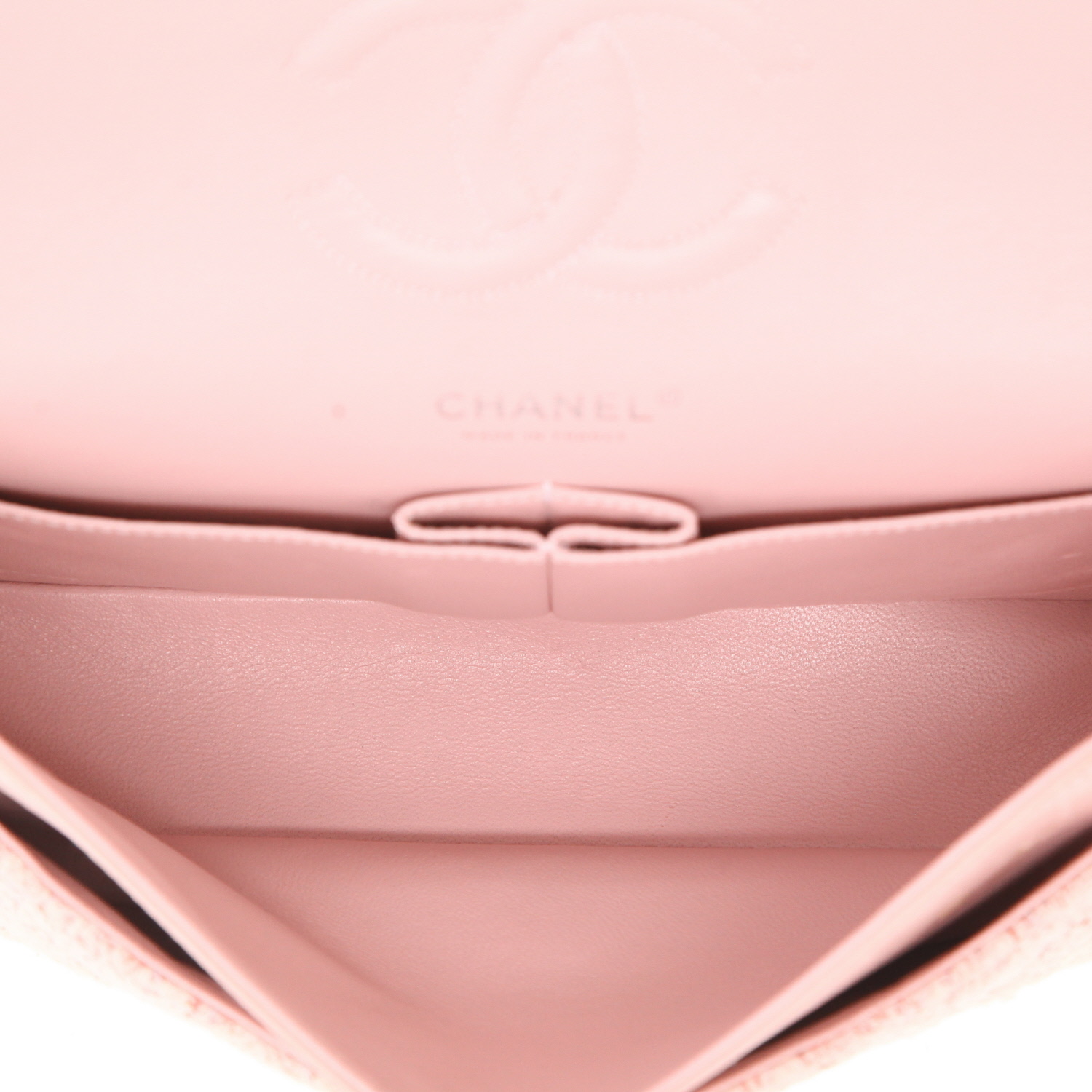 Sac à main Chanel  Timeless Classic en tweed rose - Detail D3