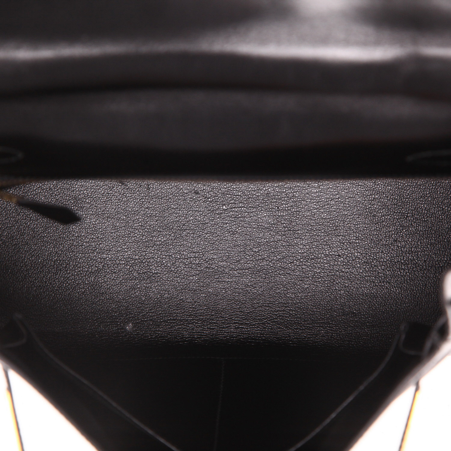 Bolso Hermès Kelly de 28 cm en piel negra tipo «box» - Detail D3