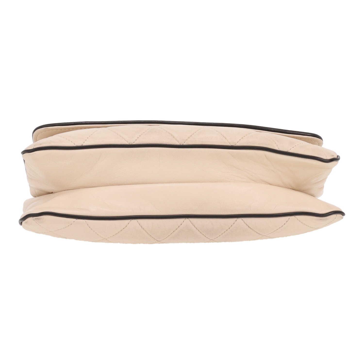 Borsa Chanel  East West in pelle trapuntata beige e profili neri - Detail D1