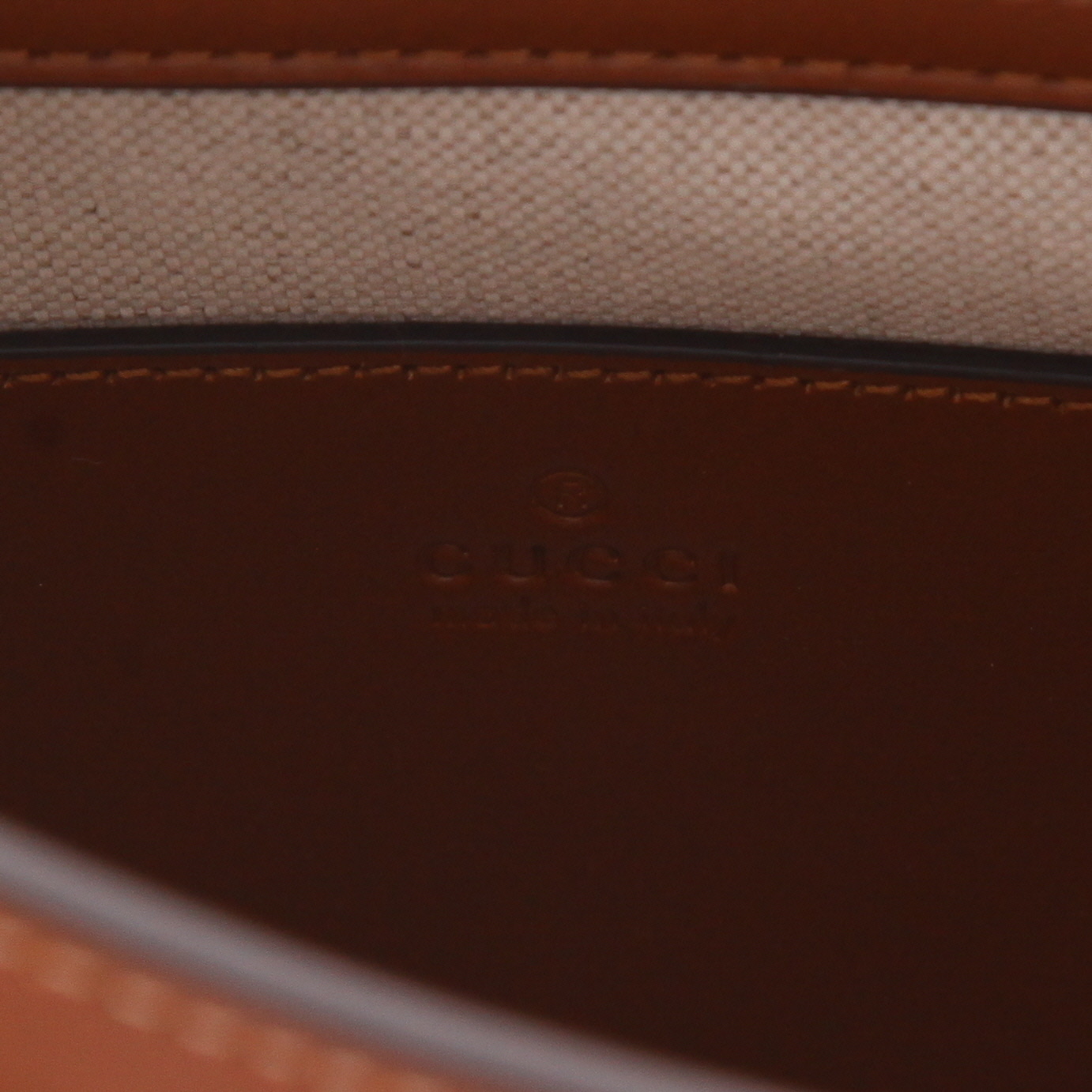 Bolso de mano Gucci  Diana modelo mediano  en cuero marrón - Detail D2