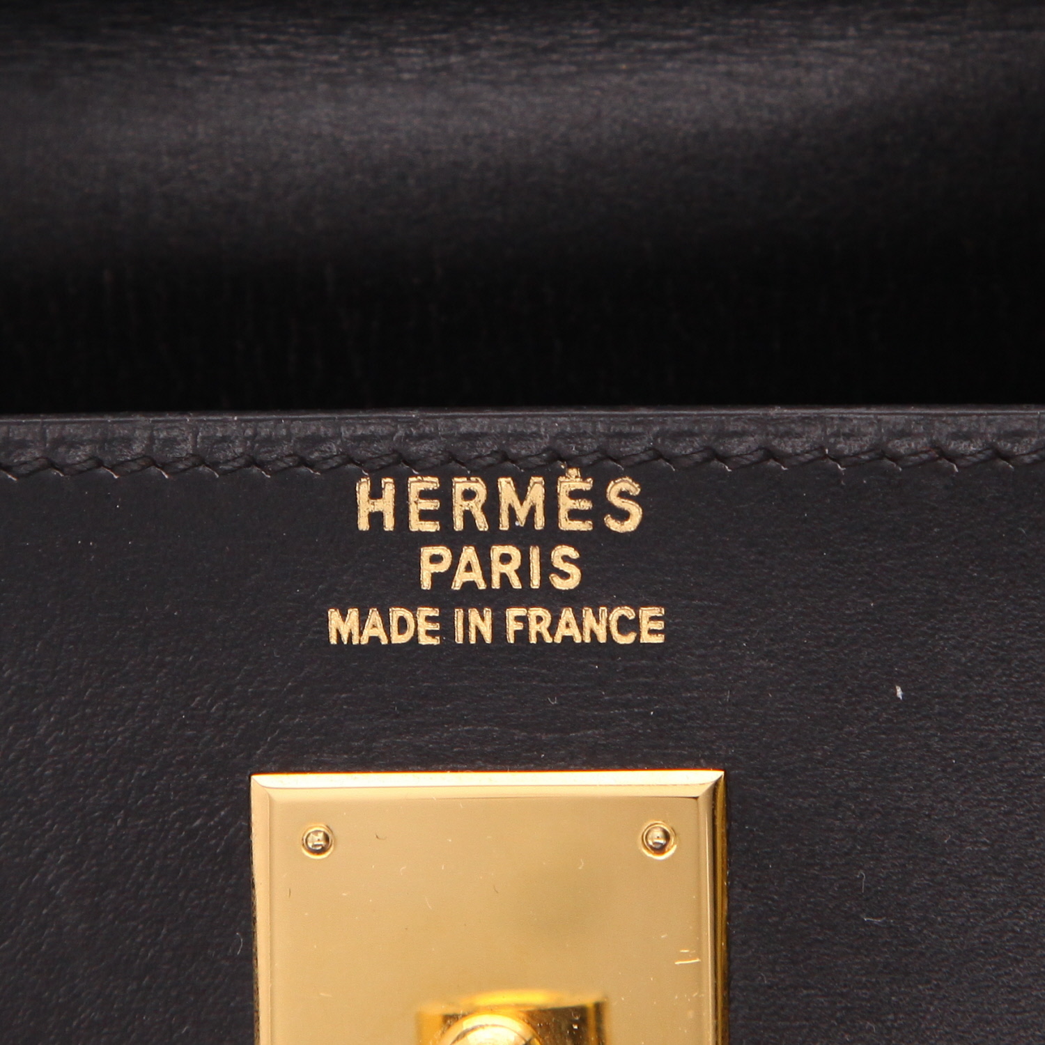 Bolso Hermès Kelly de 35 cm, de piel negra tipo «box» - Detail D2