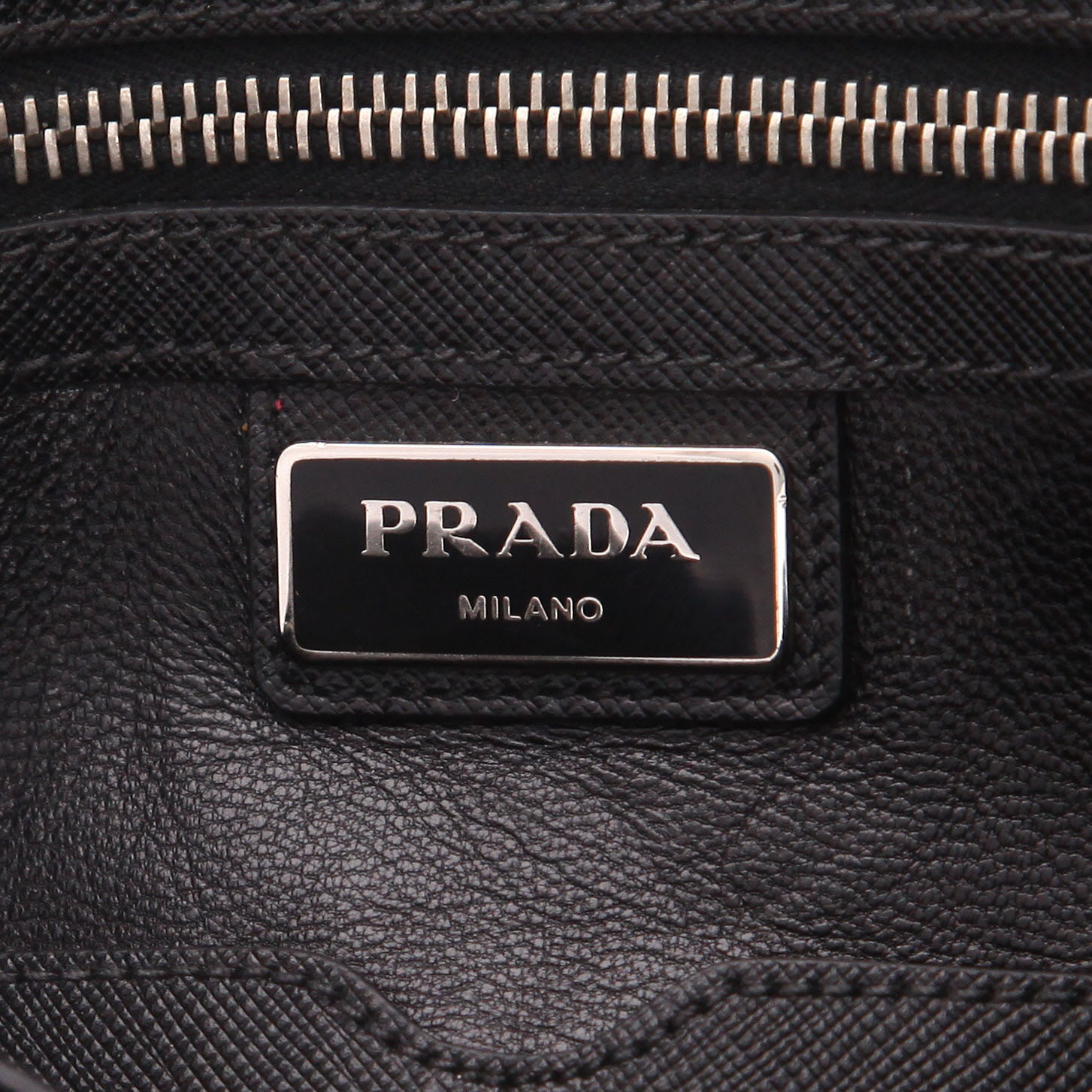 Porta-documentos Prada   en cuero saffiano negro - Detail D2