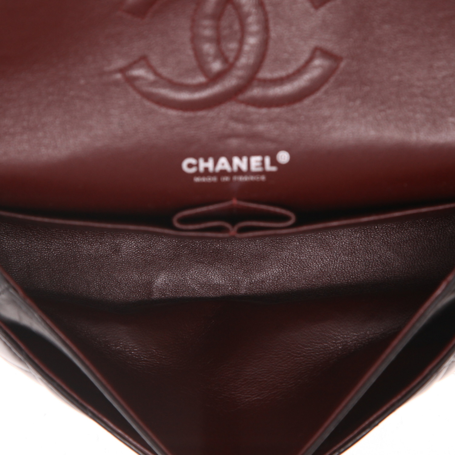 Bolso de mano Chanel  Timeless Classic en cuero acolchado negro - Detail D3