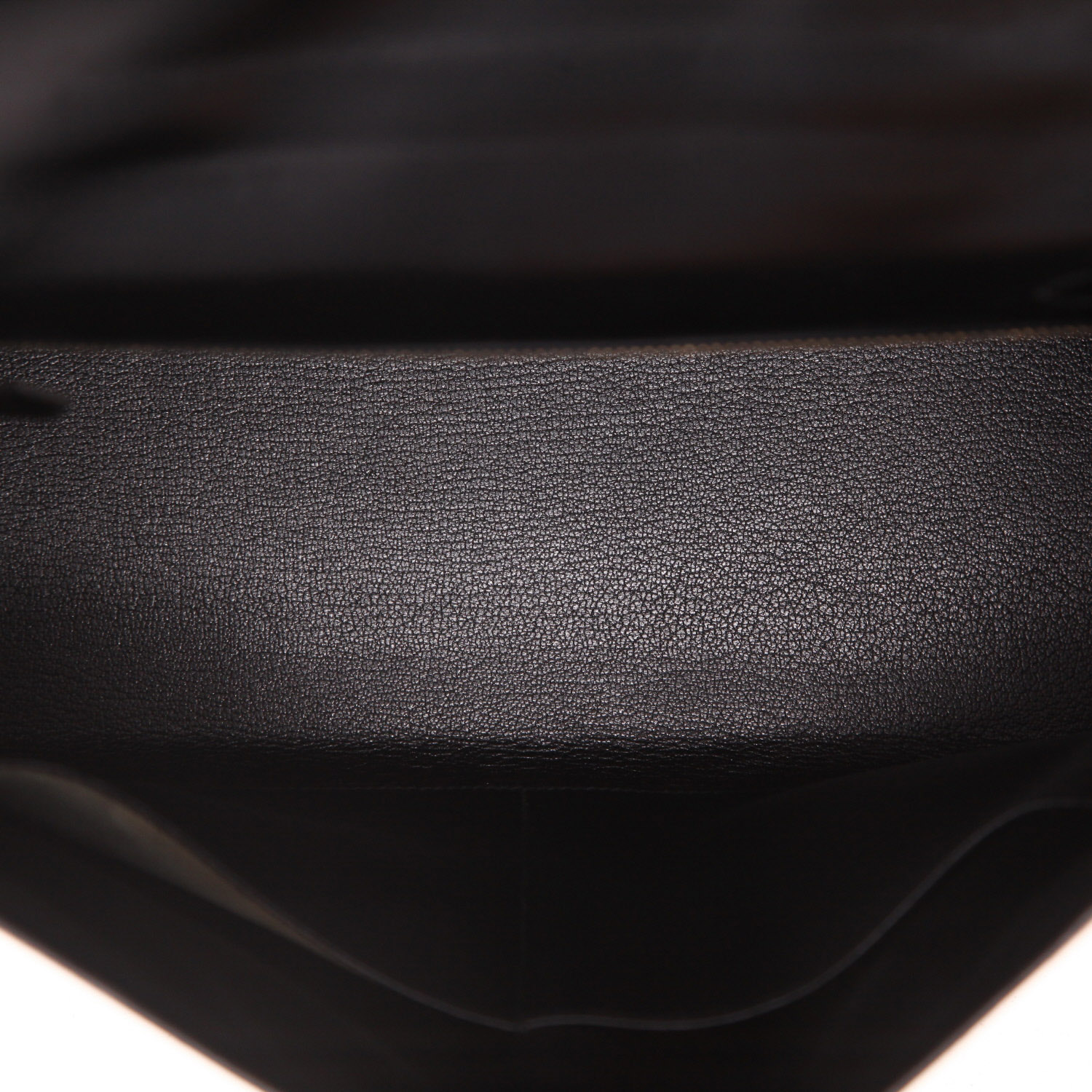 Bolso de mano Hermès  Kelly 32 cm en cuero box negro - Detail D3