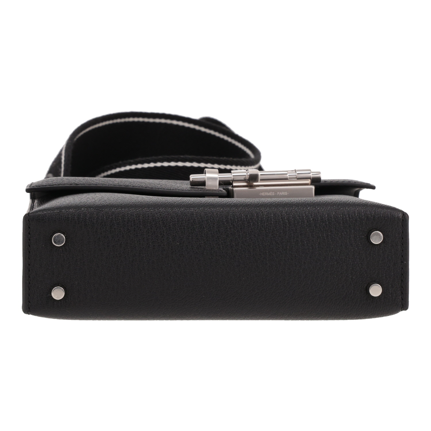 Bolso bandolera de Hermès con cierre de cuero Mysore Noir - Detail D1