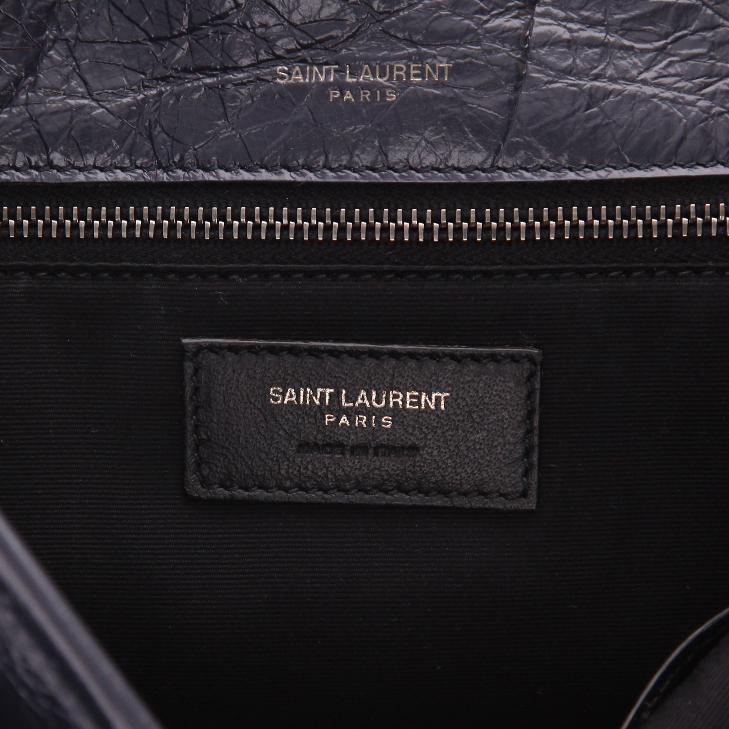 Saint Laurent  Niki shoulder bag  in navy blue leather - Detail D2