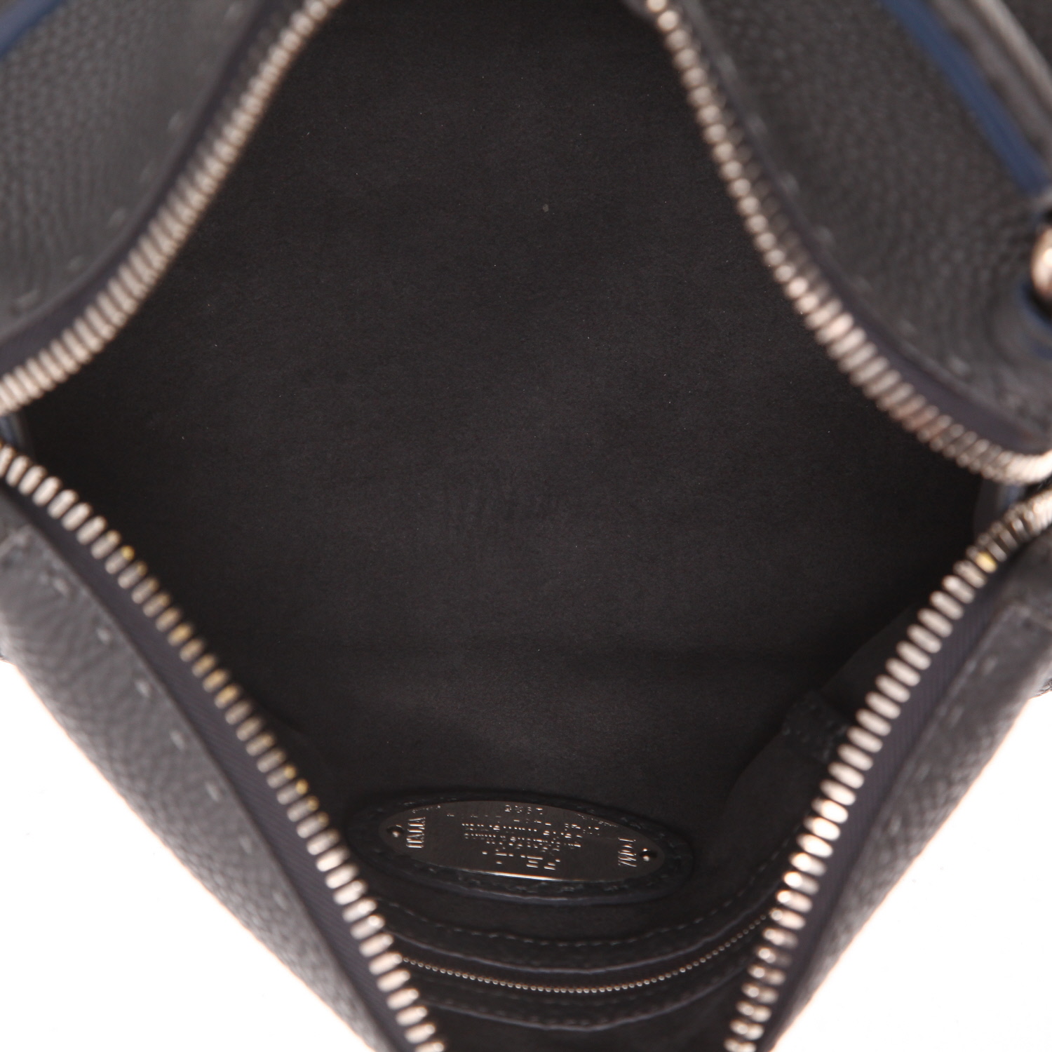 Borsa Fendi  Selleria Lei Boston in pelle martellata grigia - Detail D3