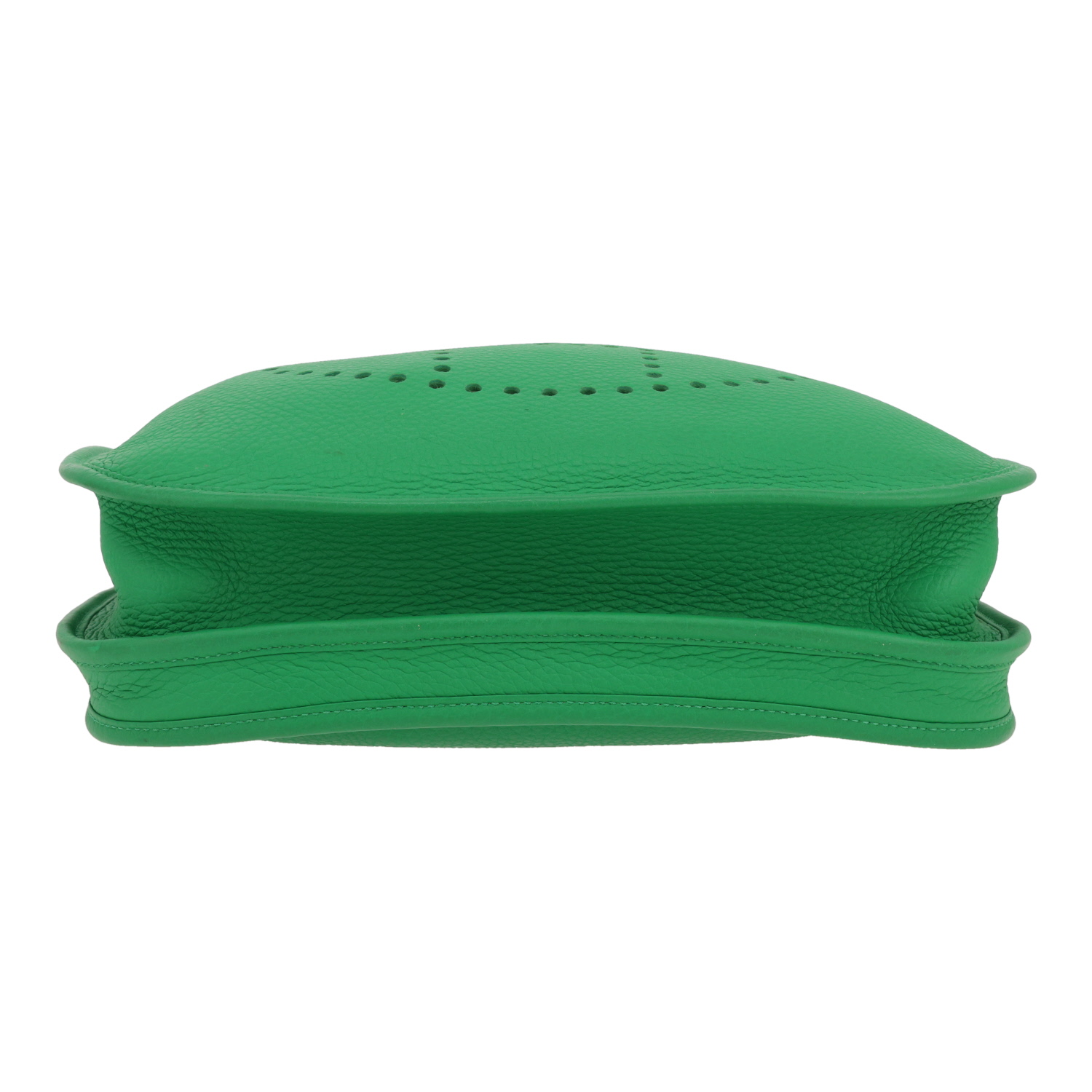 Sac bandoulière Hermès  Evelyne III en cuir togo vert Bamboo - Detail D1