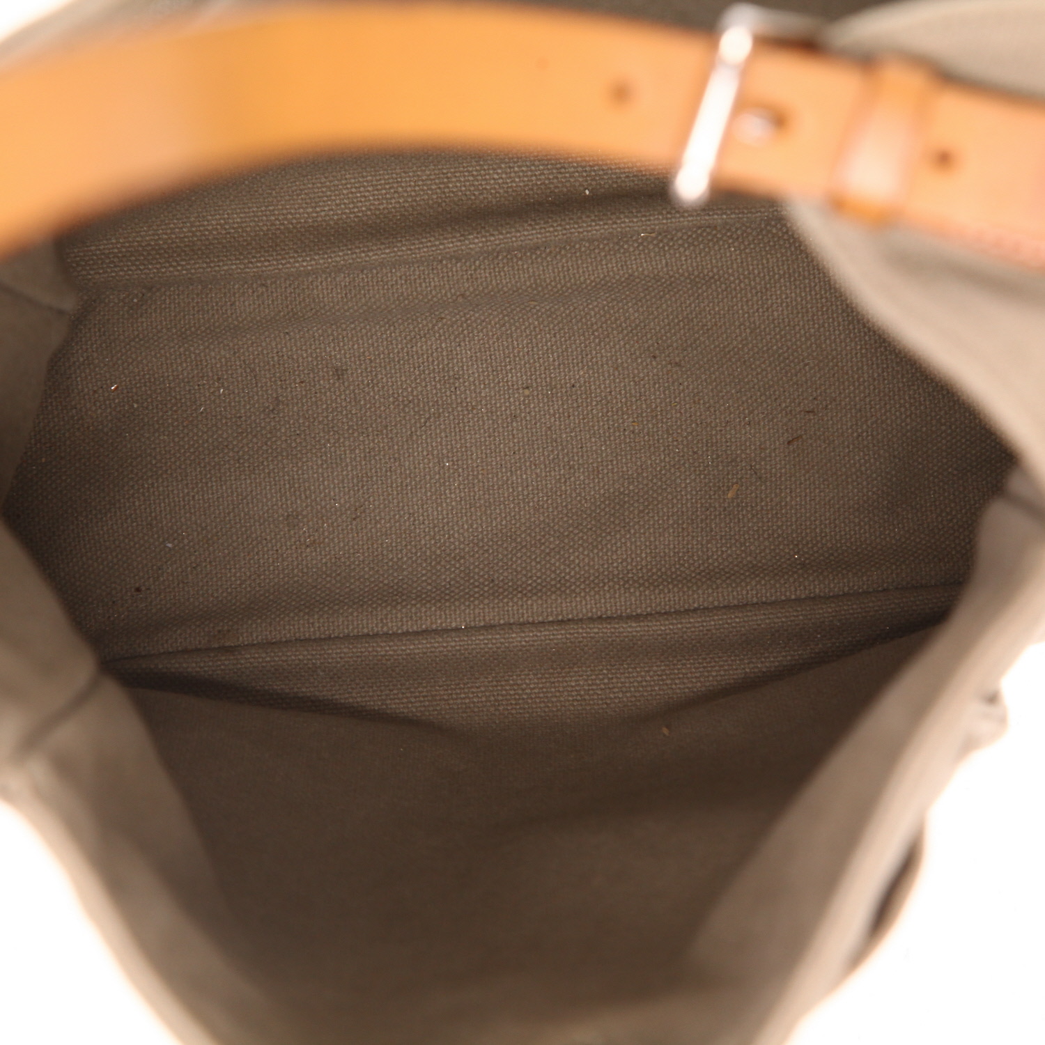 Sac porté épaule Hermès  Marwari en toile beige et cuir naturel - Detail D3