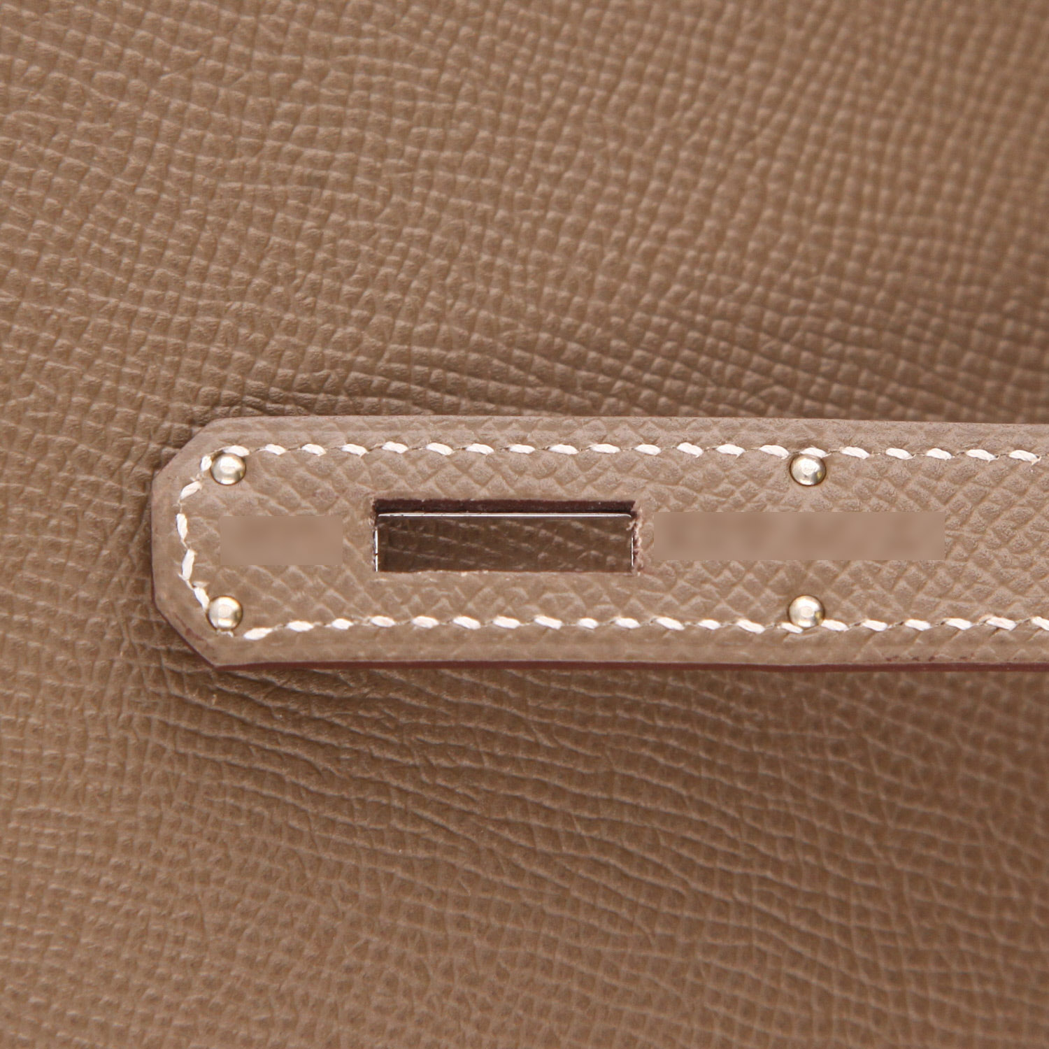 Sac à main Hermès  Kelly 35 cm en cuir epsom étoupe - Detail D4