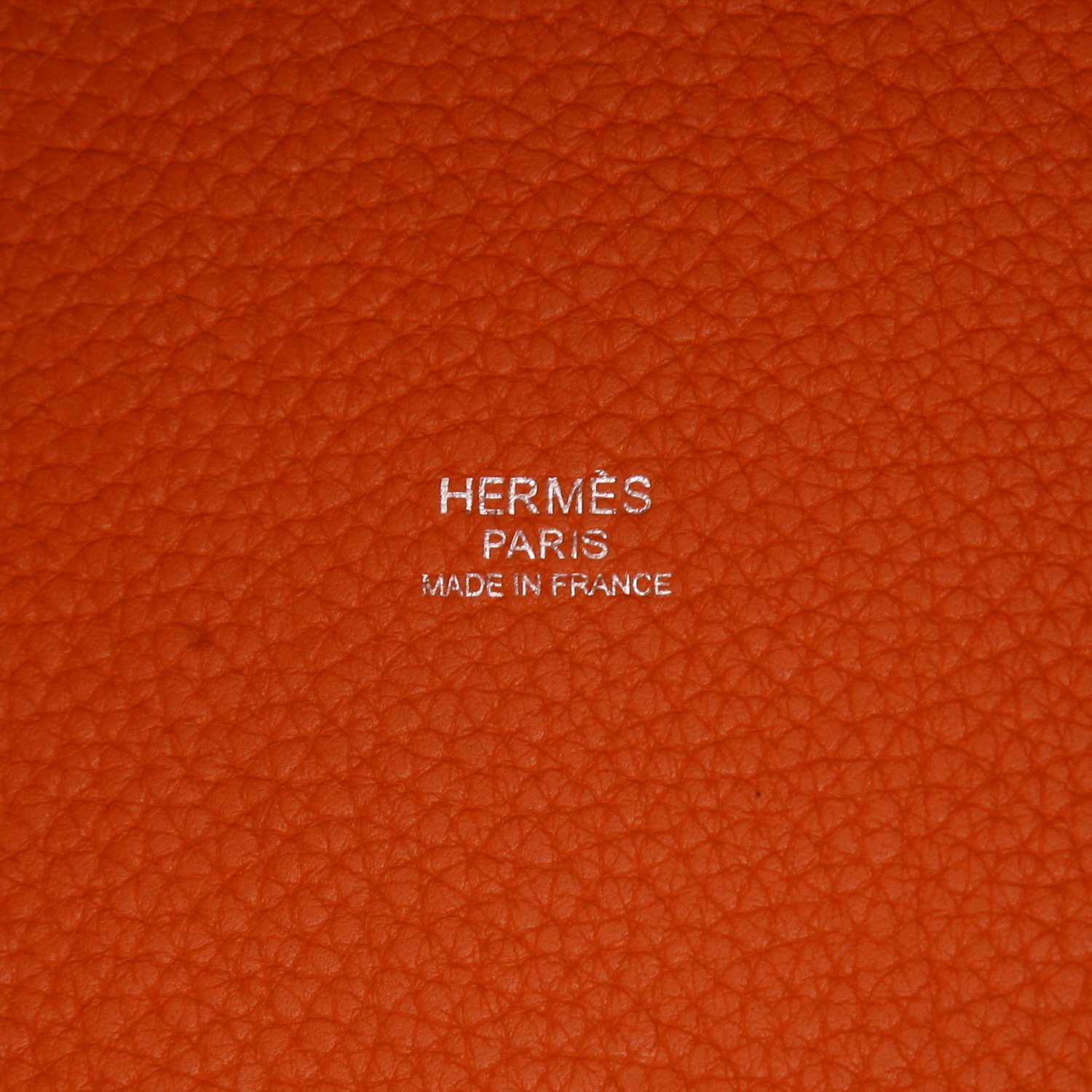 Hermès  Picotin 22 cm handbag  in orange togo leather - Detail D2