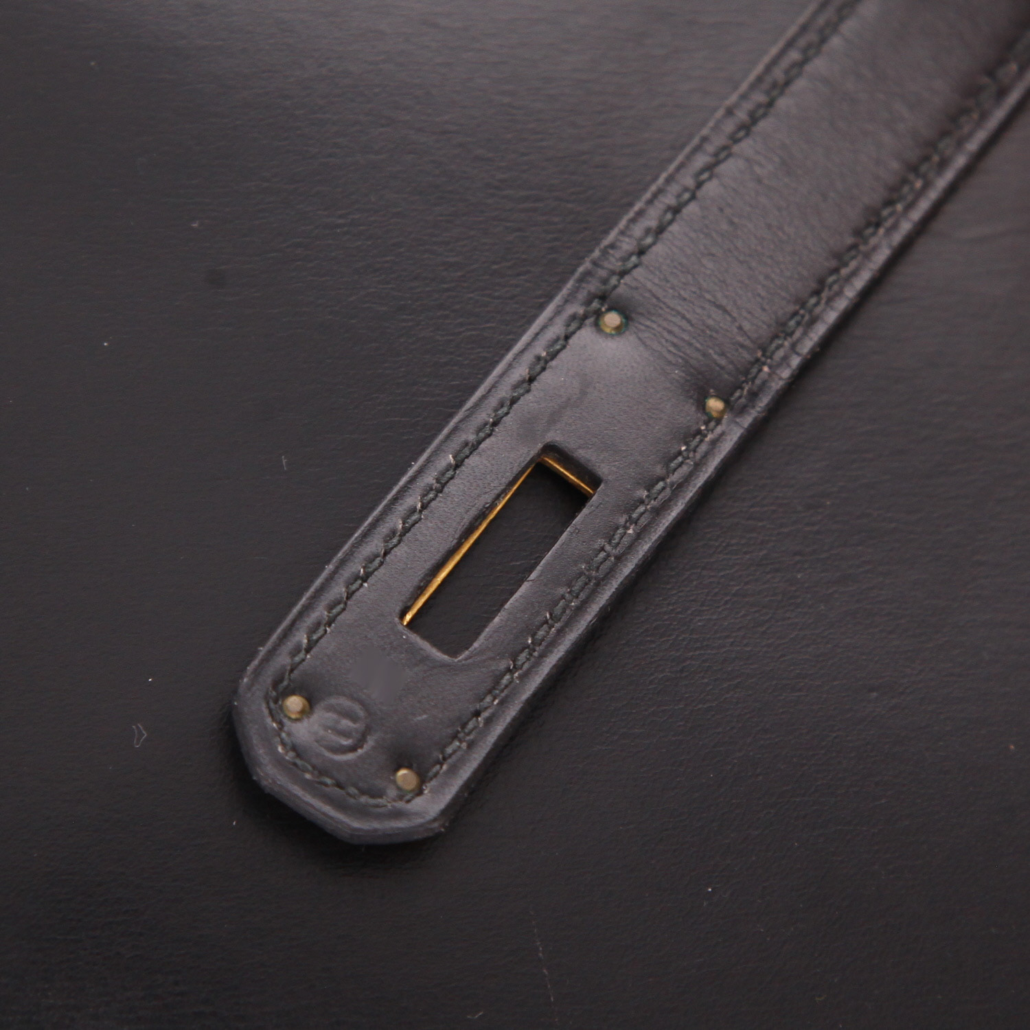 Sac à main Hermès  Kelly 35 cm en cuir box noir - Detail D4