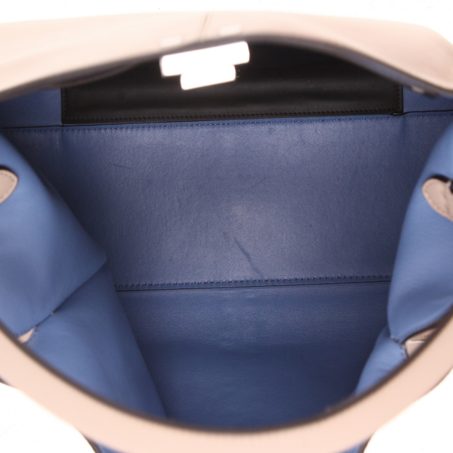 Sac à main Fendi  X-Lite en cuir lisse beige - Detail D3