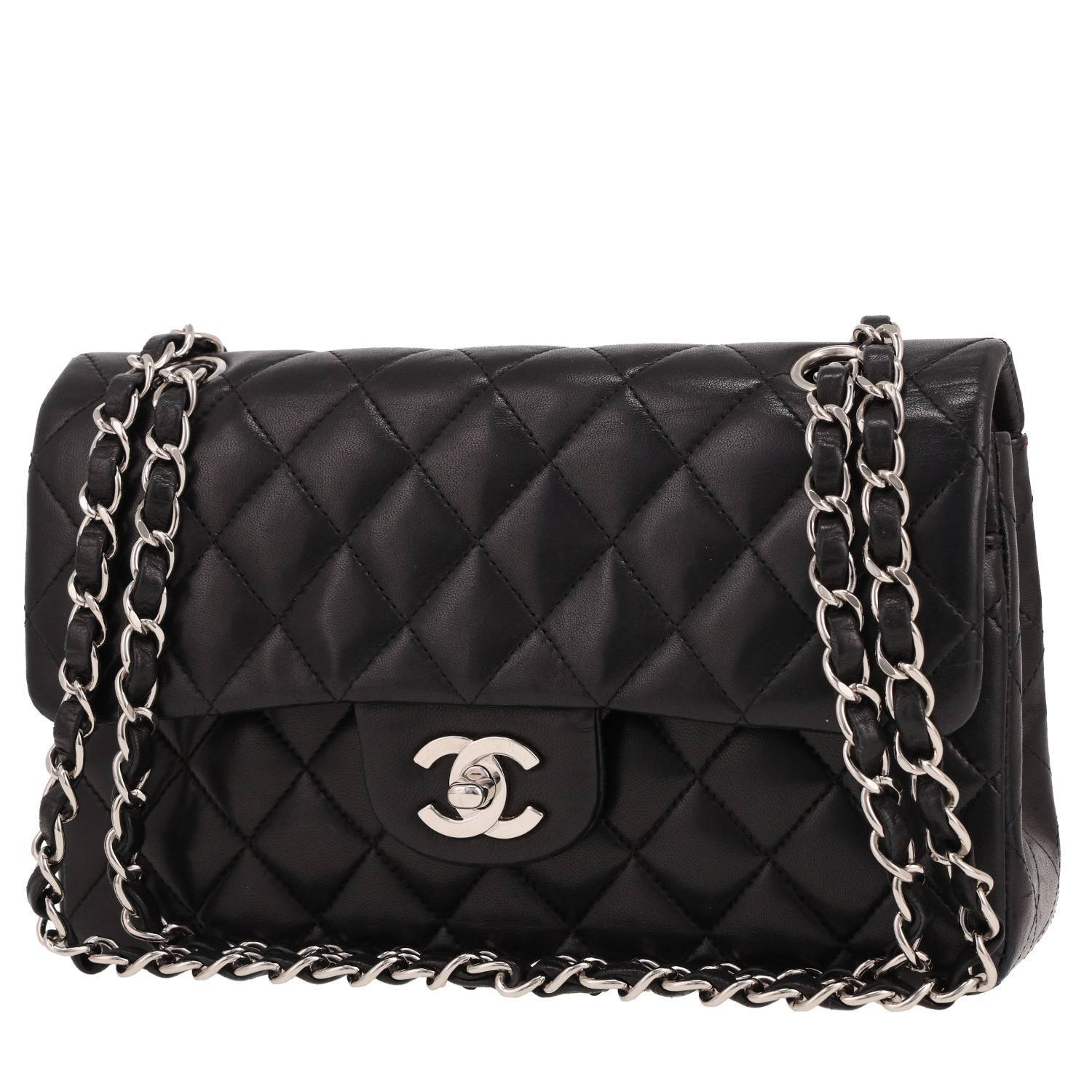Sac Chanel Timeless Petit Matelassé Noir 2006 Occasion Sac Chanel Timeless Petit Matelassé Noir 2006 Occasion