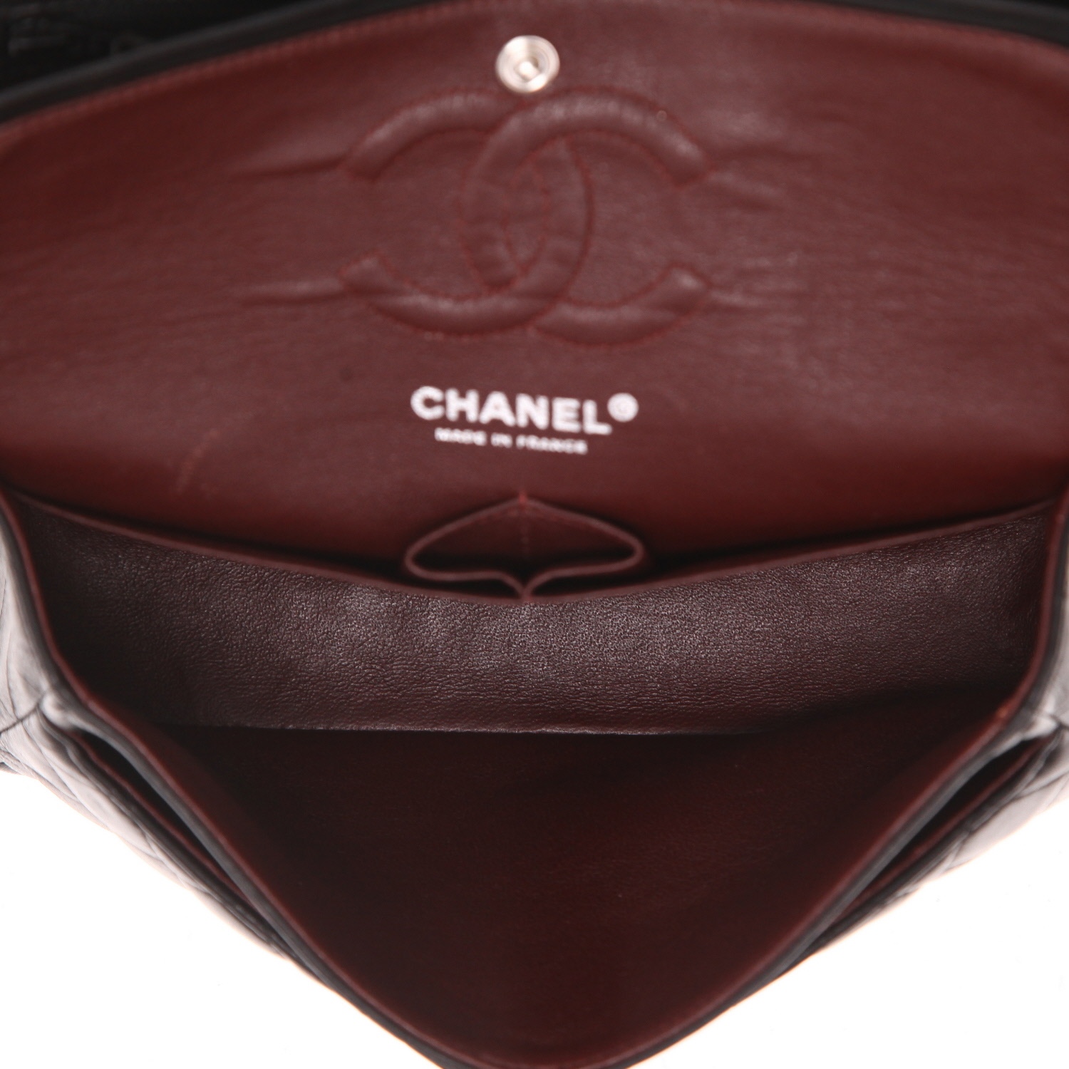 Bolso de mano Chanel  Timeless Petit en cuero acolchado negro - Detail D3
