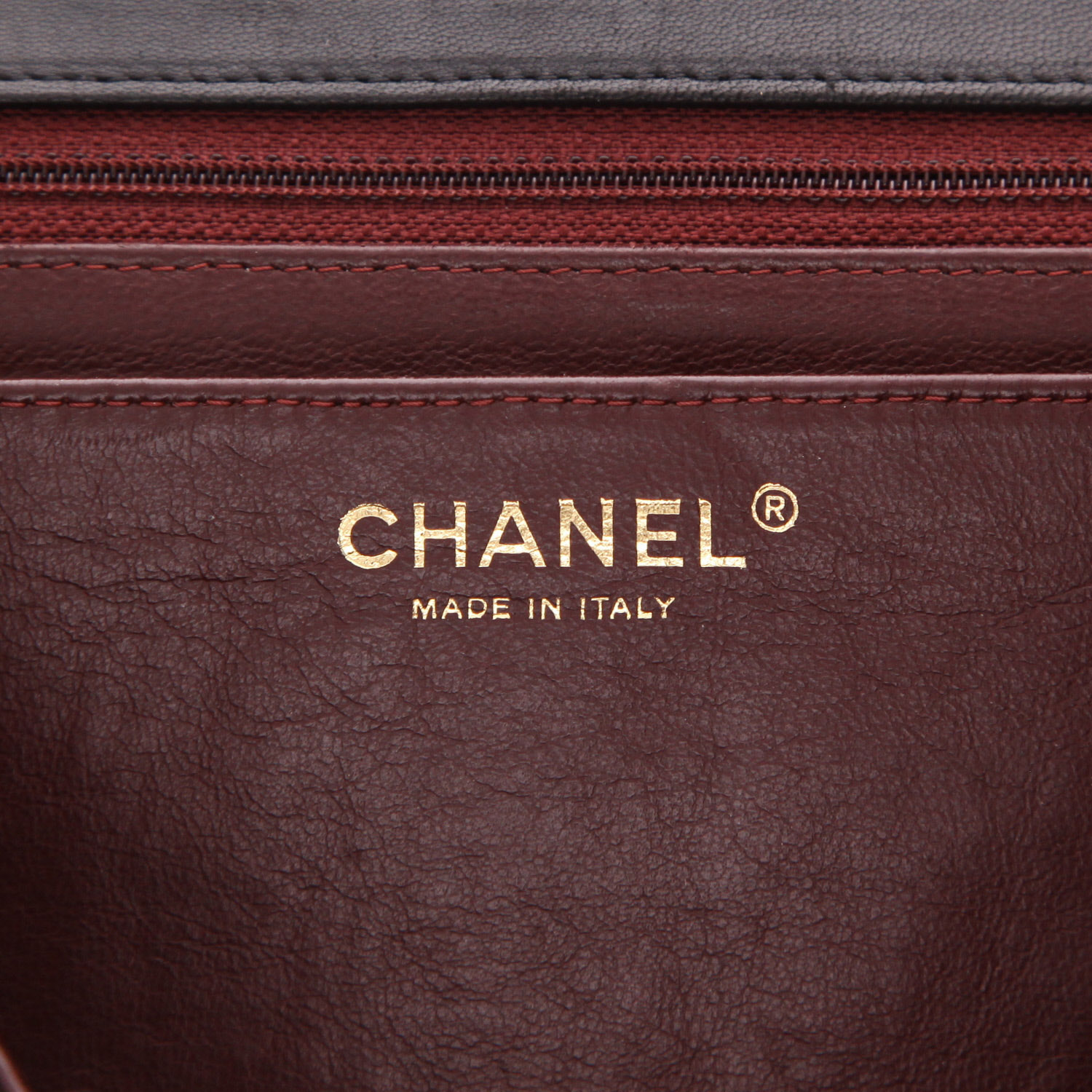 Sac bandoulière Chanel  Timeless Maxi Jumbo en cuir matelassé noir - Detail D2