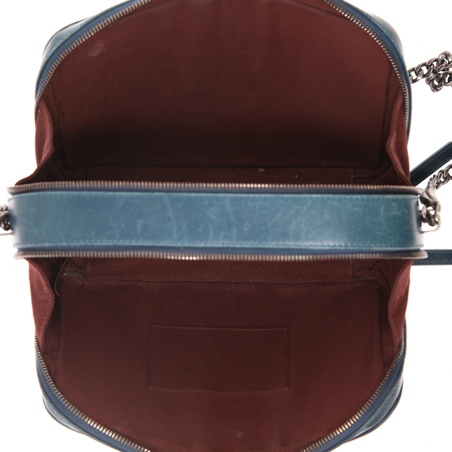 Bolso bandolera Chanel   en cuero acolchado azul - Detail D3