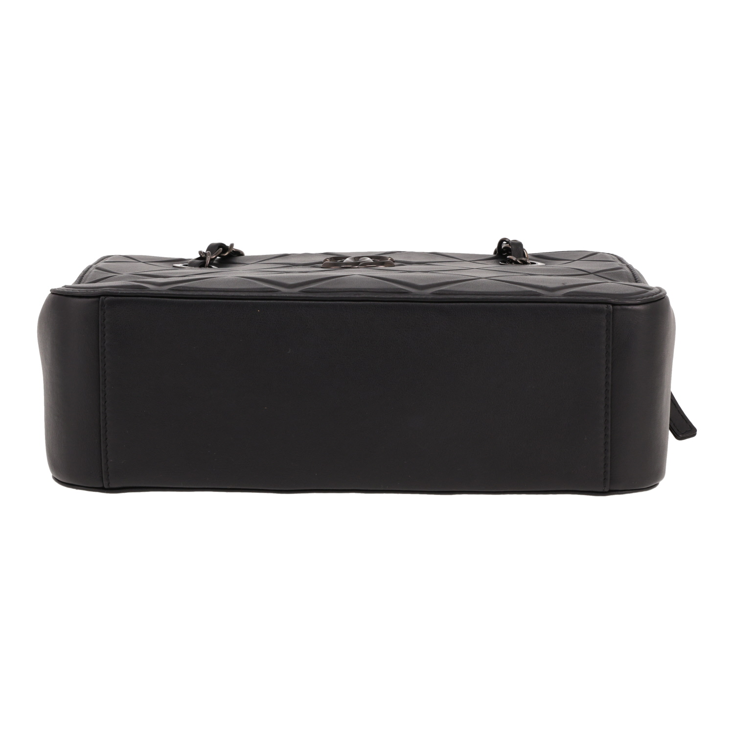 Chanel   shoulder bag  in black leather - Detail D1