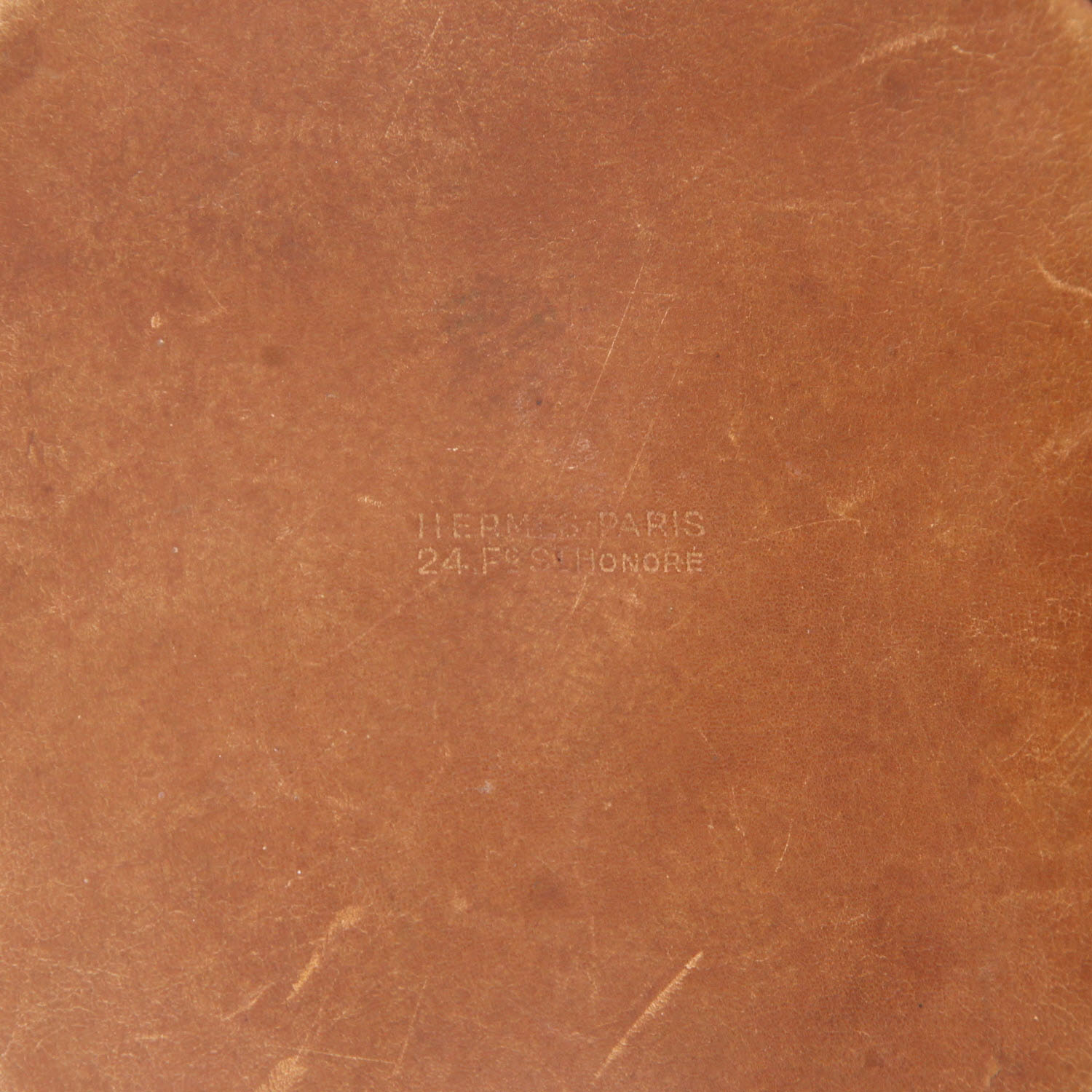 Hermès  Mangeoire handbag  in brown leather - Detail D2