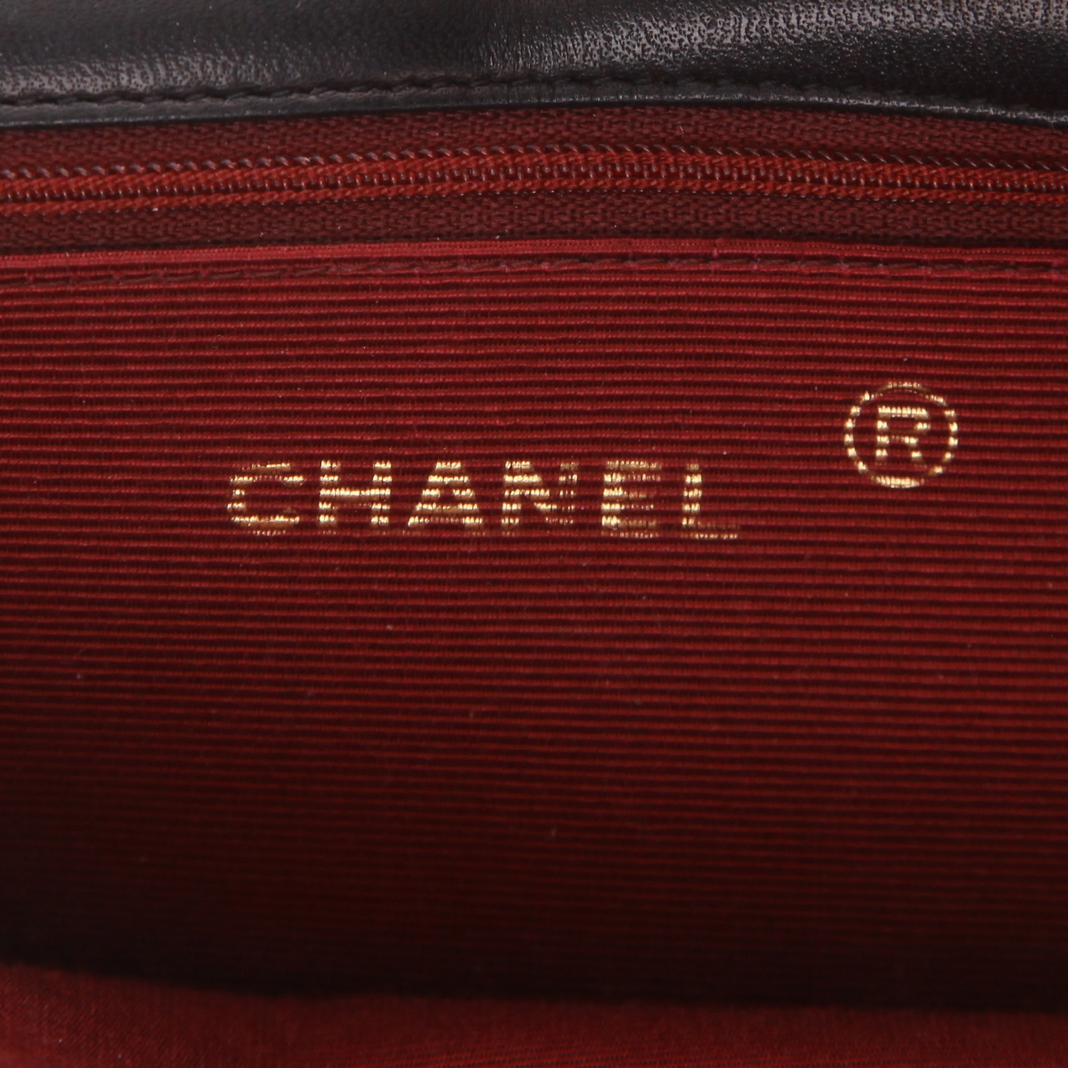 Sac à main Chanel  Vintage en cuir matelassé noir - Detail D2