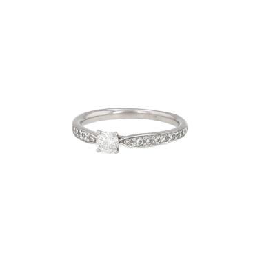 Anello solitario Tiffany & Co Harmony in platino e diamanti