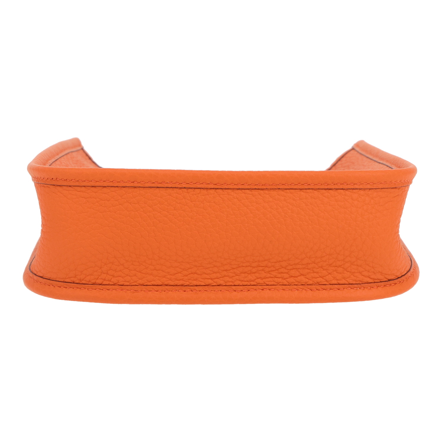 Sac bandoulière Hermès  Mini Evelyne en cuir taurillon clémence orange - Detail D1