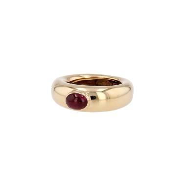 Bague Chaumet  en or jaune et rubis