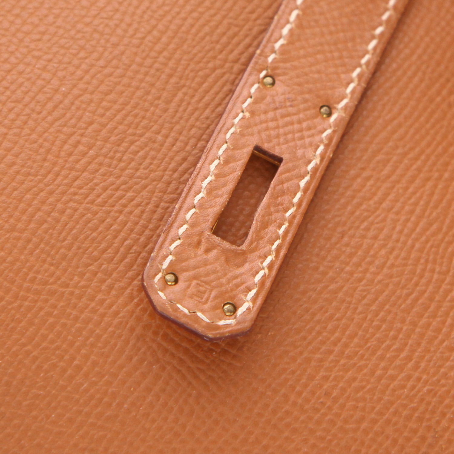 Sac à main Hermès  Haut à Courroies en cuir Courchevel gold - Detail D4
