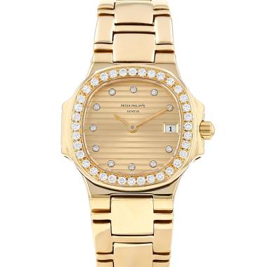 Reloj Patek Philippe Nautilus de oro amarillo, ref.: Patek Philippe - 4700/53, hacia 1990