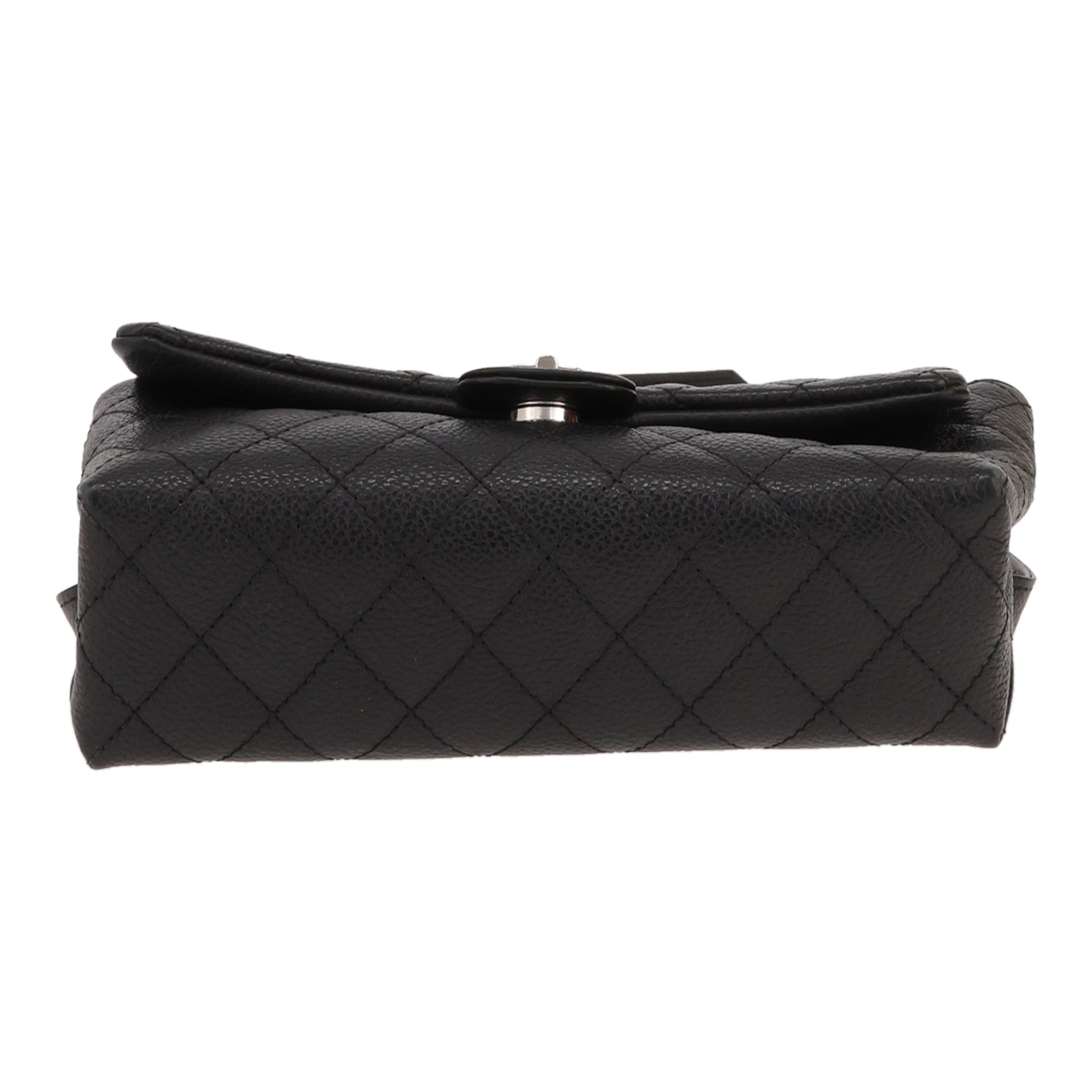 Pochette-ceinture Chanel  Pochette ceinture en cuir grainé matelassé noir - Detail D1