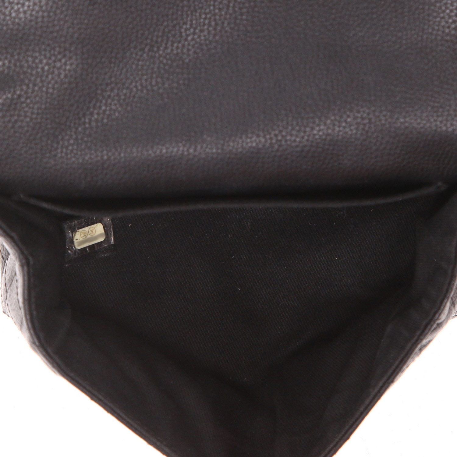 Chanel belt bag  Noir quilted grained leather belt bag - Detail D3